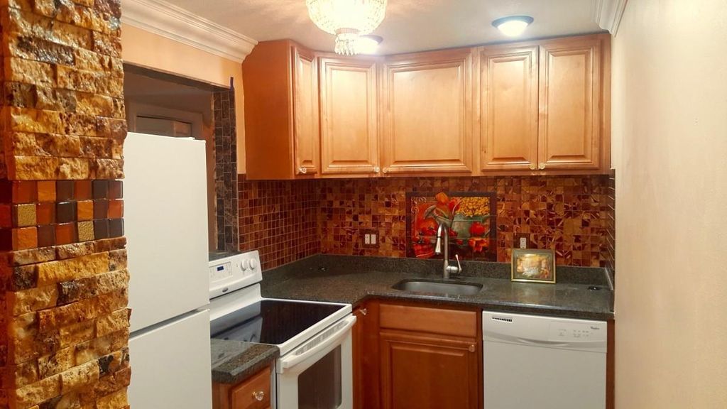 Photo of 606 NW 13th Street #15, Boca Raton, FL 33486 (MLS # R11051488)