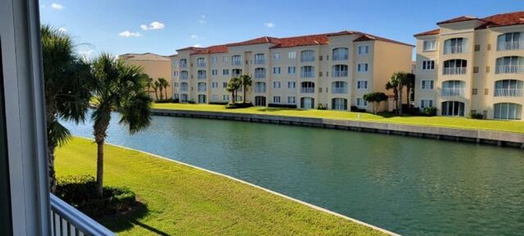 Photo of 19 Harbour Isle Drive Dr #205, Fort Pierce, FL 34949 (MLS # R10753209)