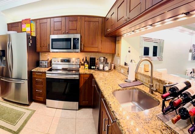 4721 Lucerne Lakes Boulevard E 725