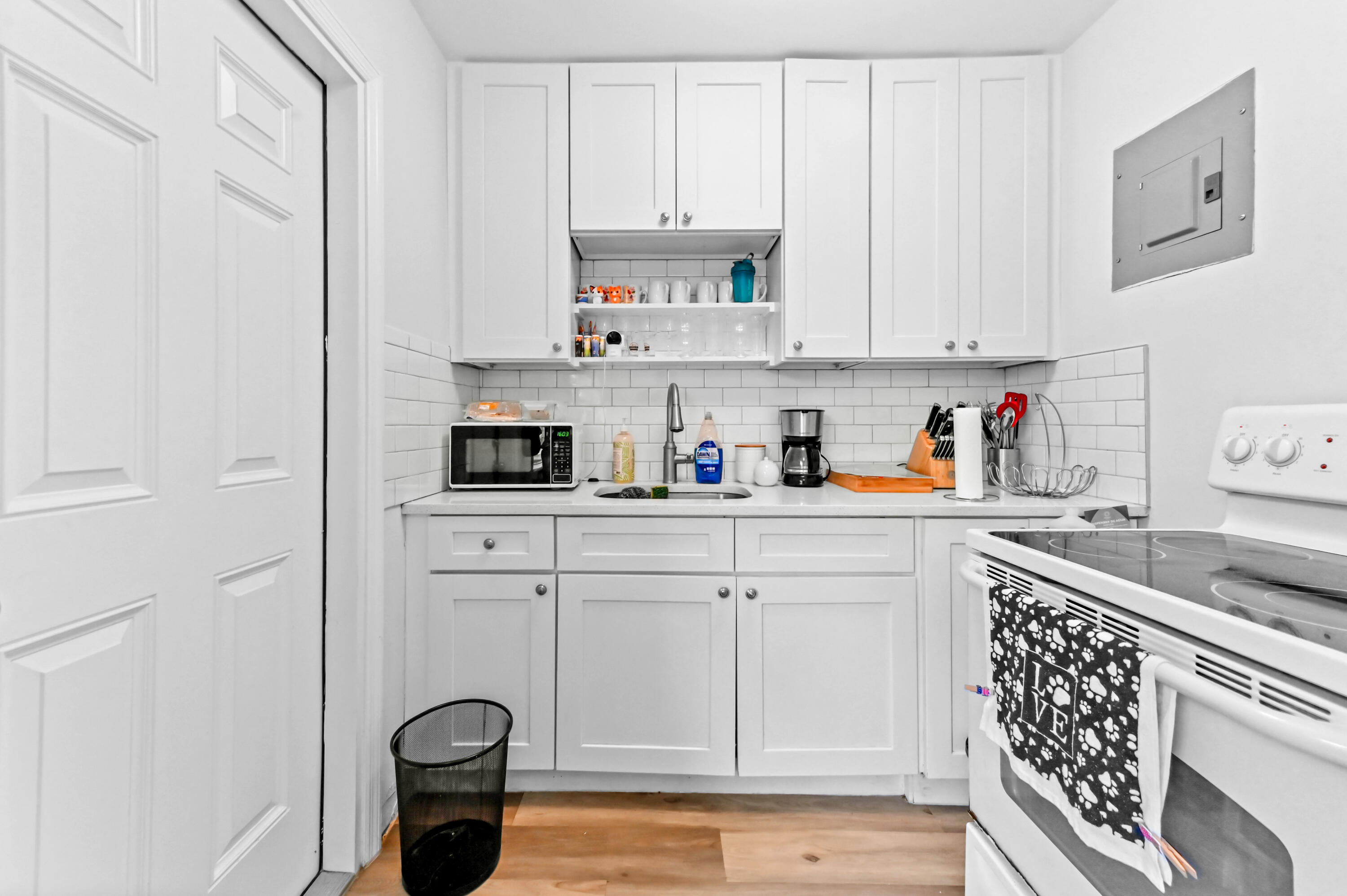 NORTH LAKE WORTH - Residential Income