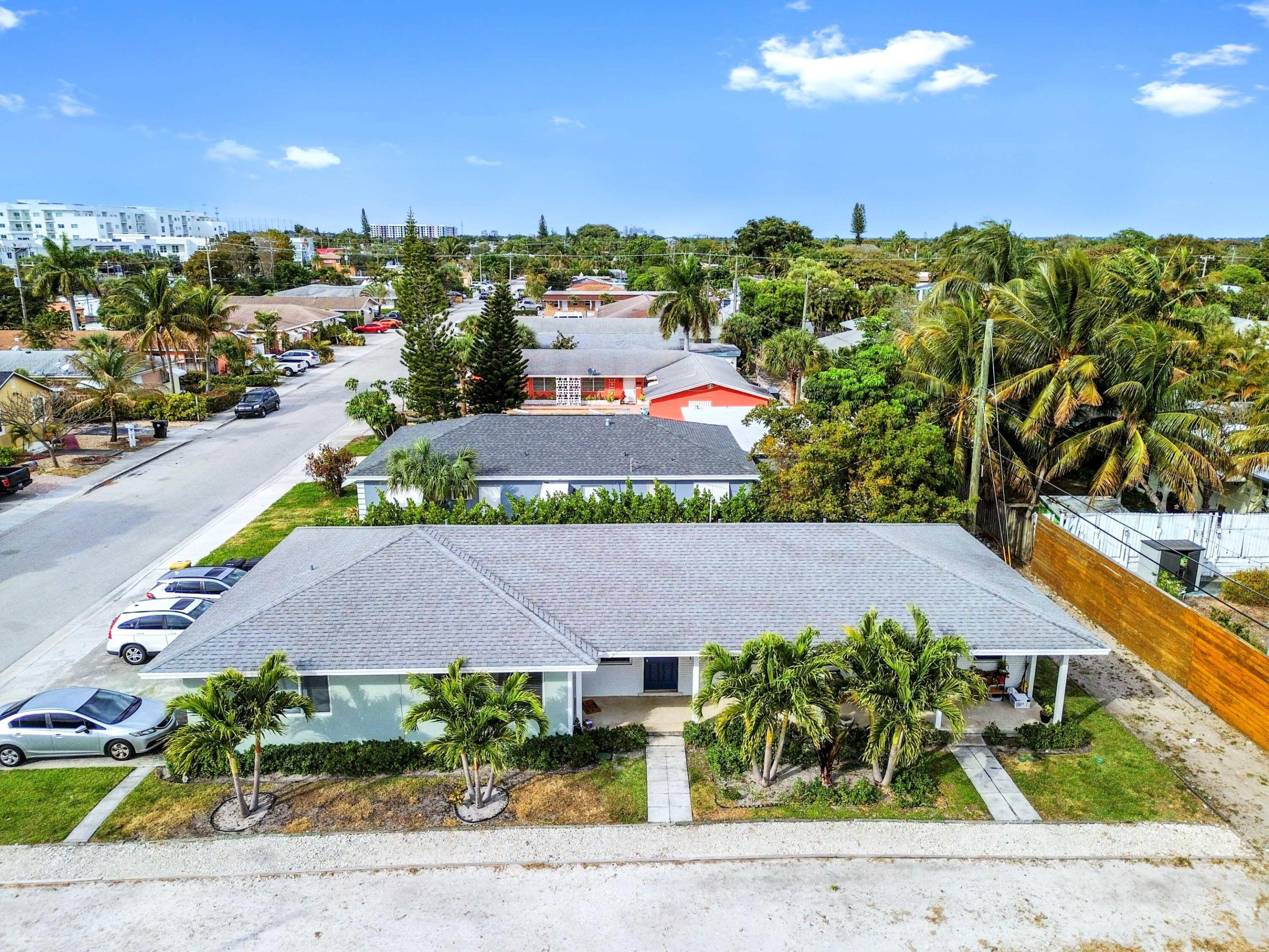 NORTH LAKE WORTH - Residential Income
