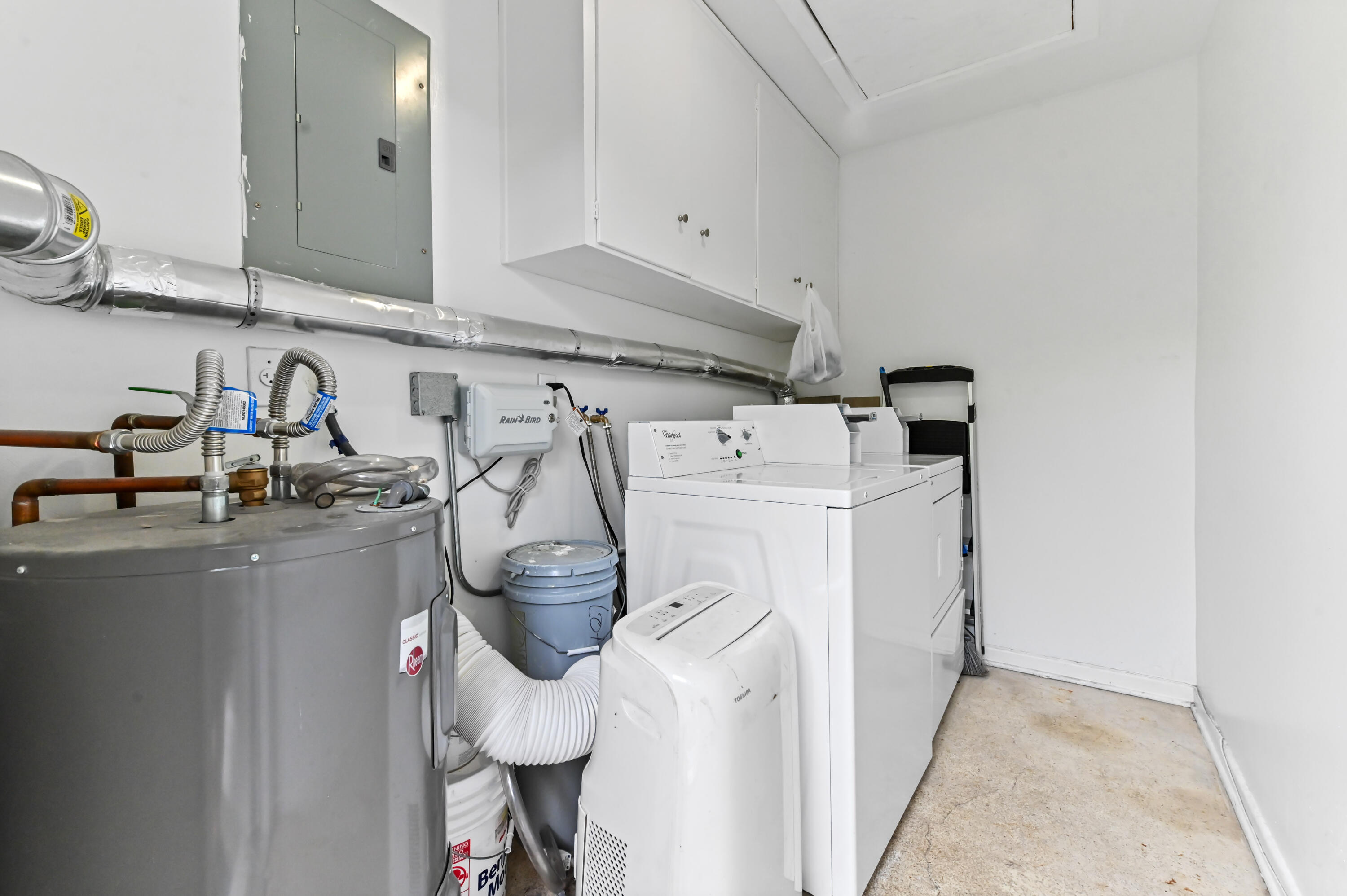 NORTH LAKE WORTH - Residential Income