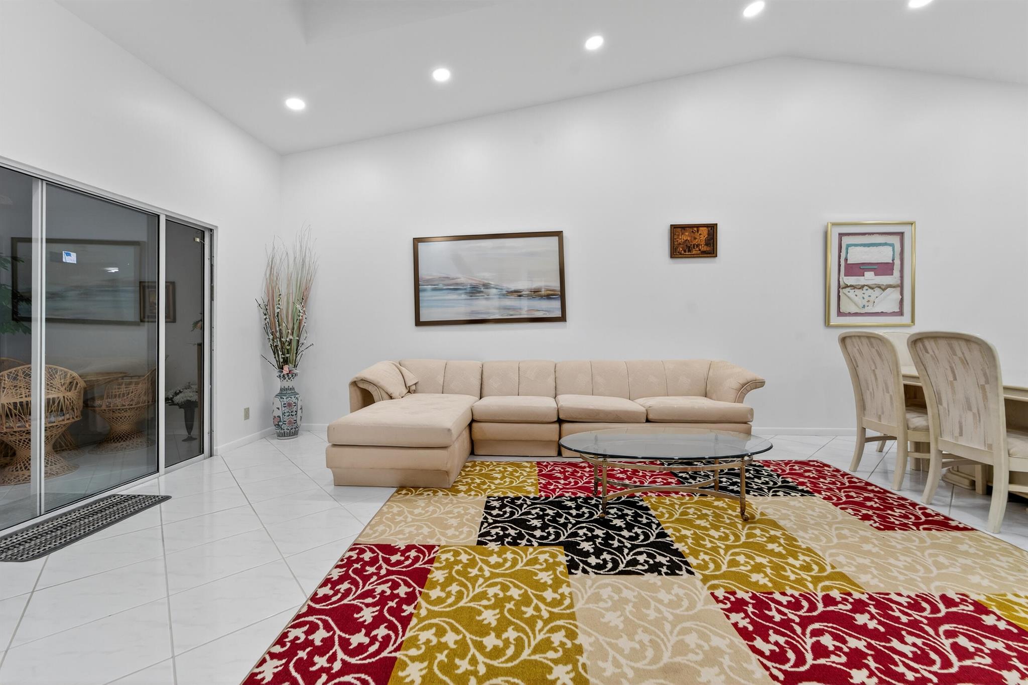 HUNTINGTON POINTE - Residential Lease