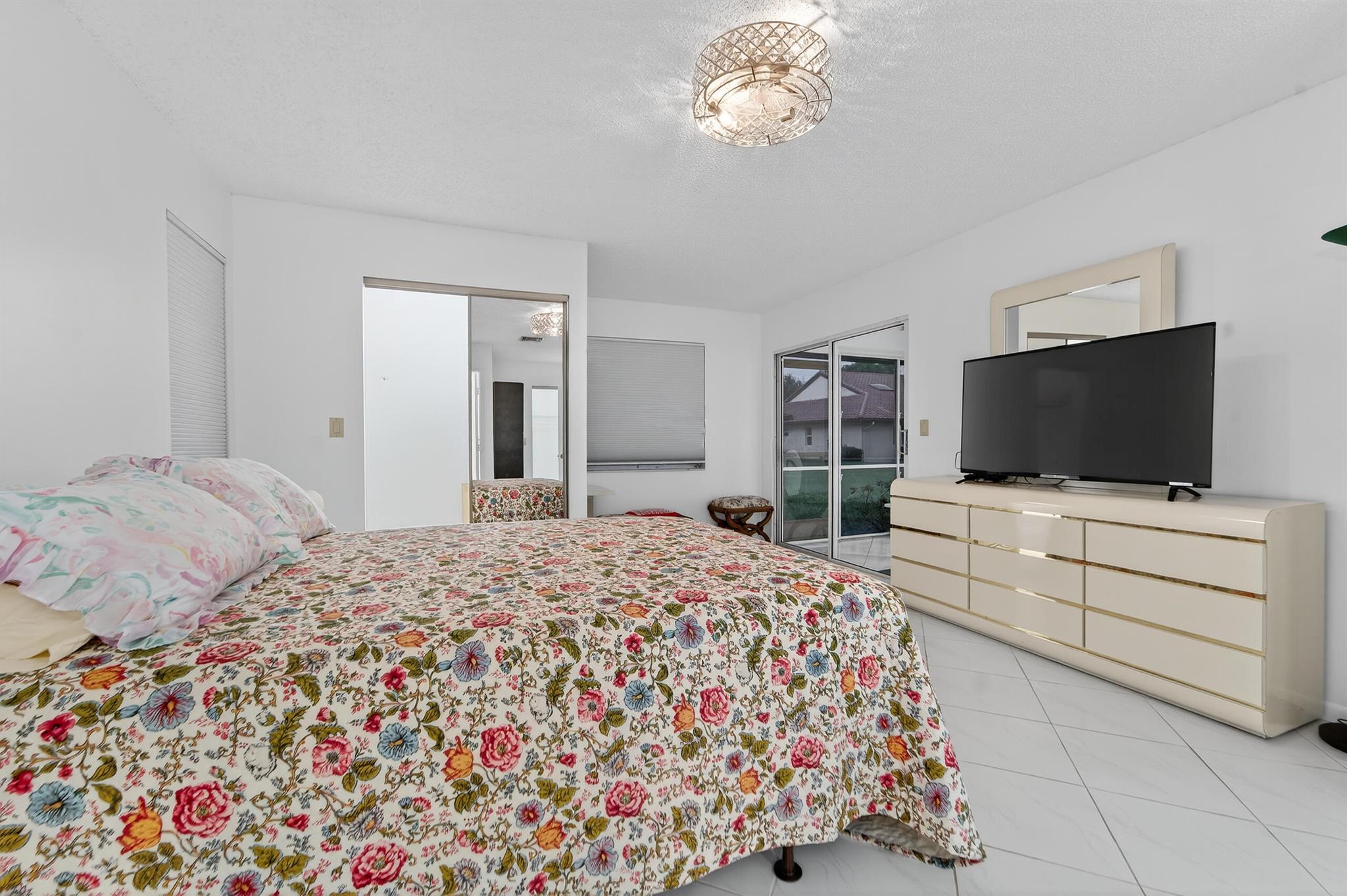 HUNTINGTON POINTE - Residential Lease