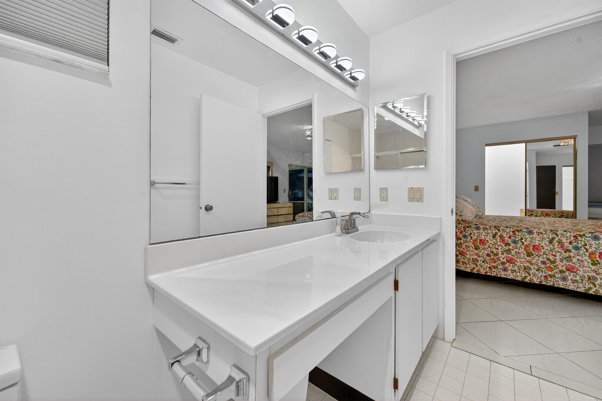 HUNTINGTON POINTE - Residential Lease