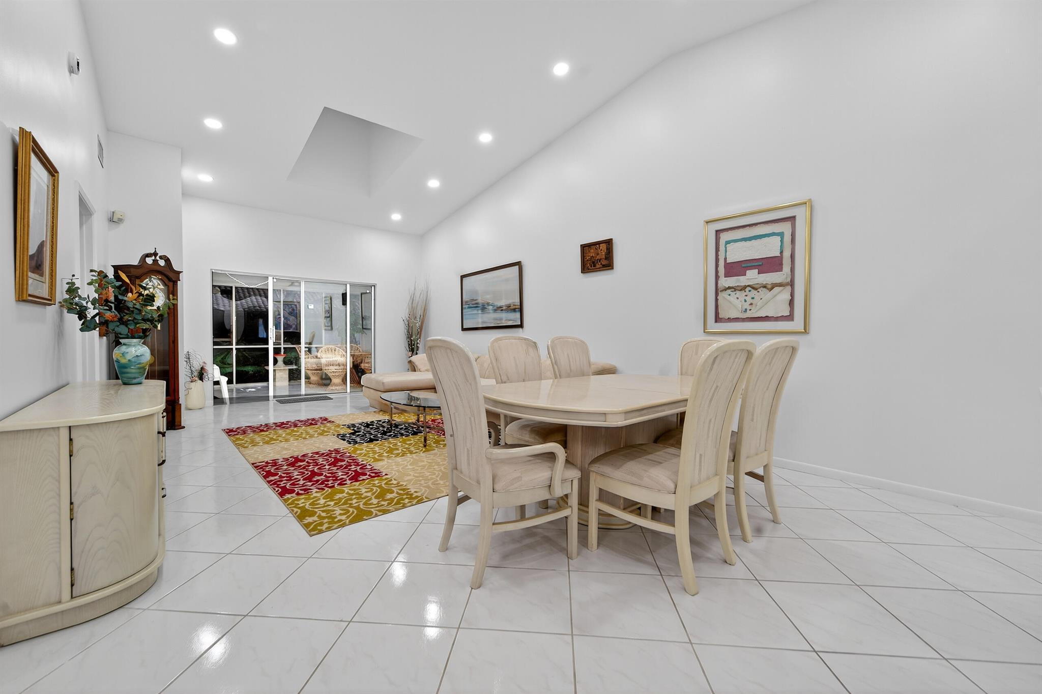 HUNTINGTON POINTE - Residential Lease