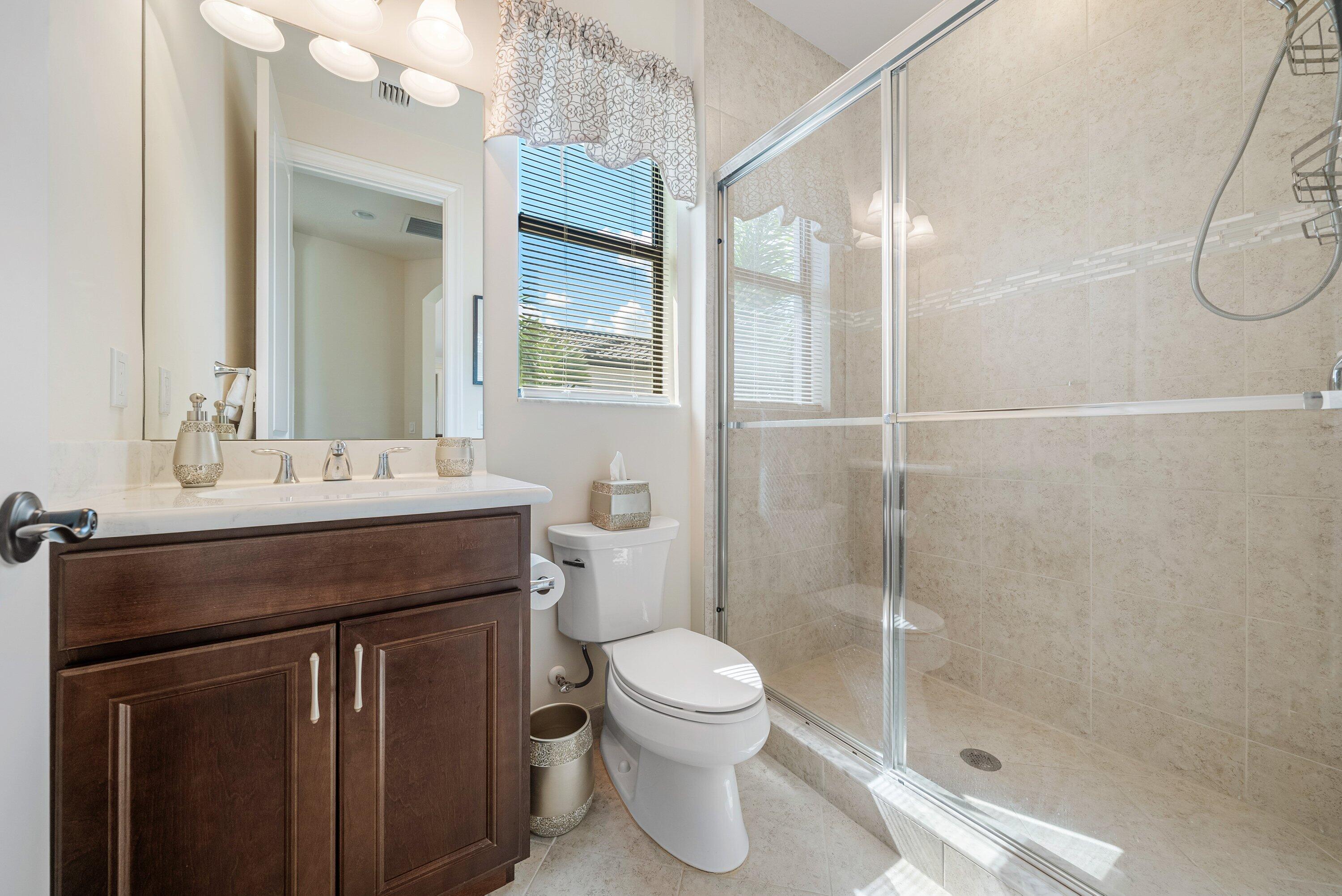 ROYAL PALM POLO - Residential Lease