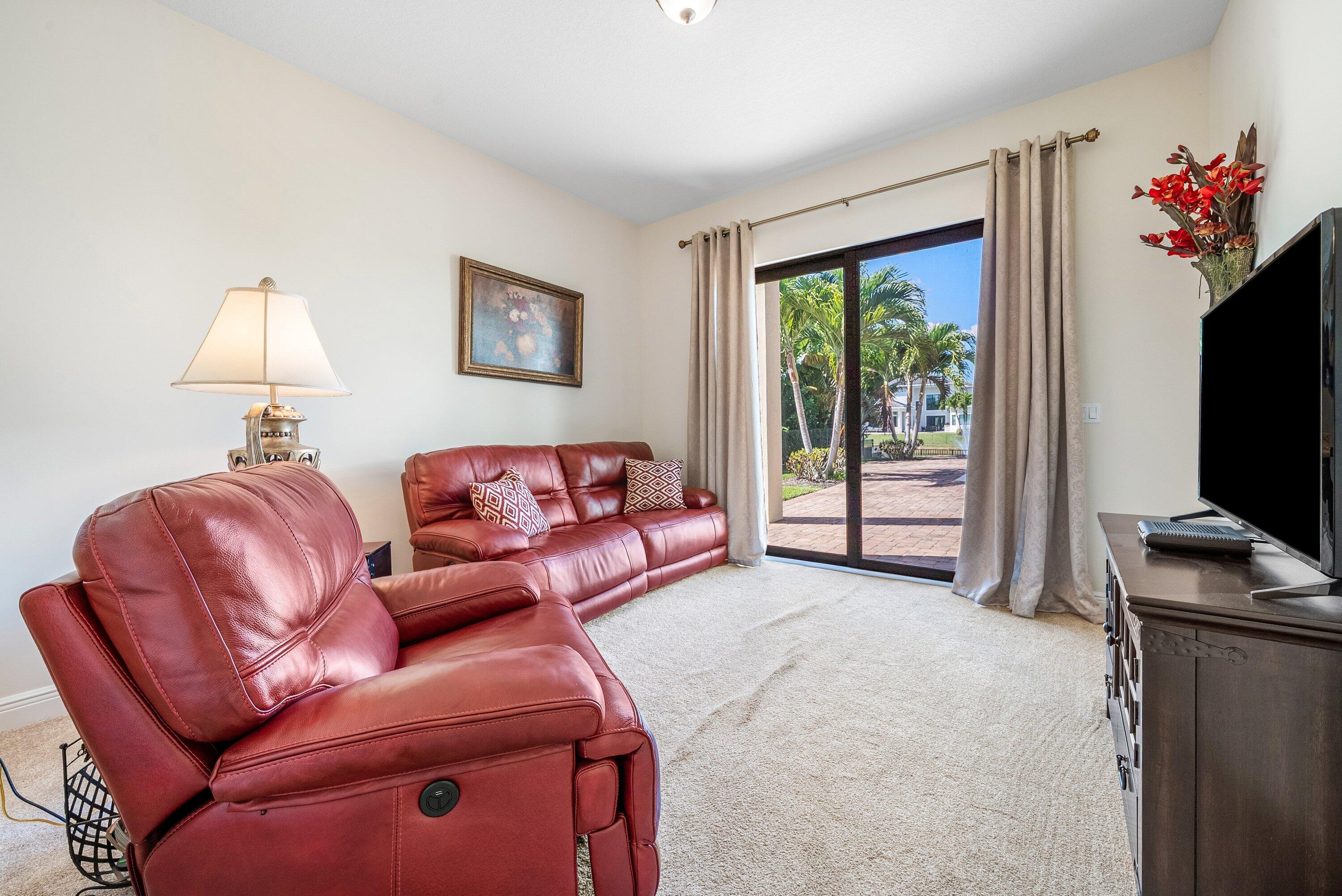 ROYAL PALM POLO - Residential Lease