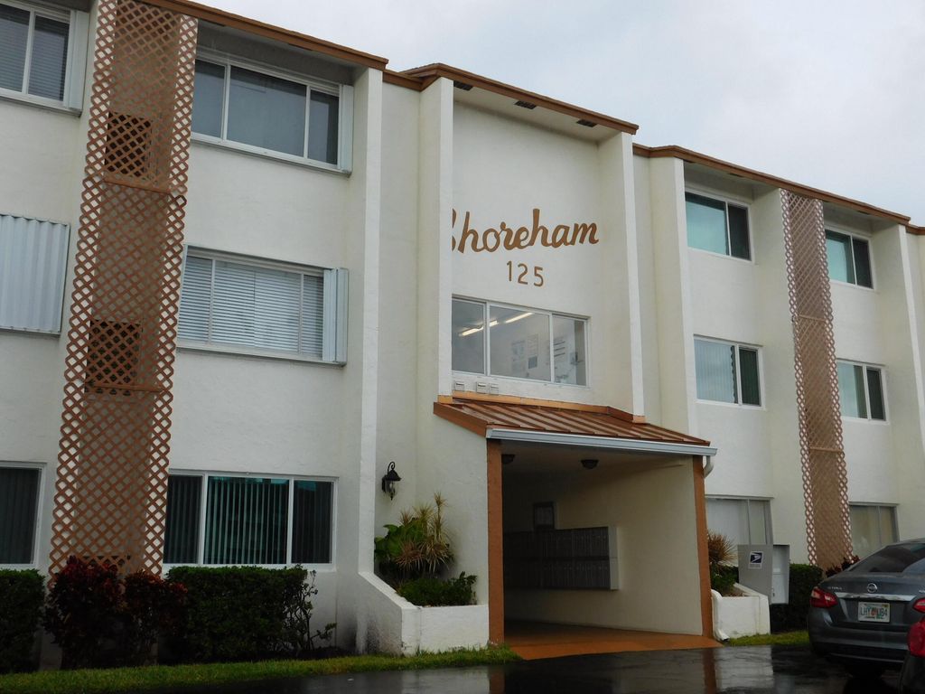 Photo of 125 Shore Court #203b, North Palm Beach, FL 33408 (MLS # R10998609)