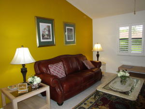 STRATHMORE GATE WEST UNIT - Residential