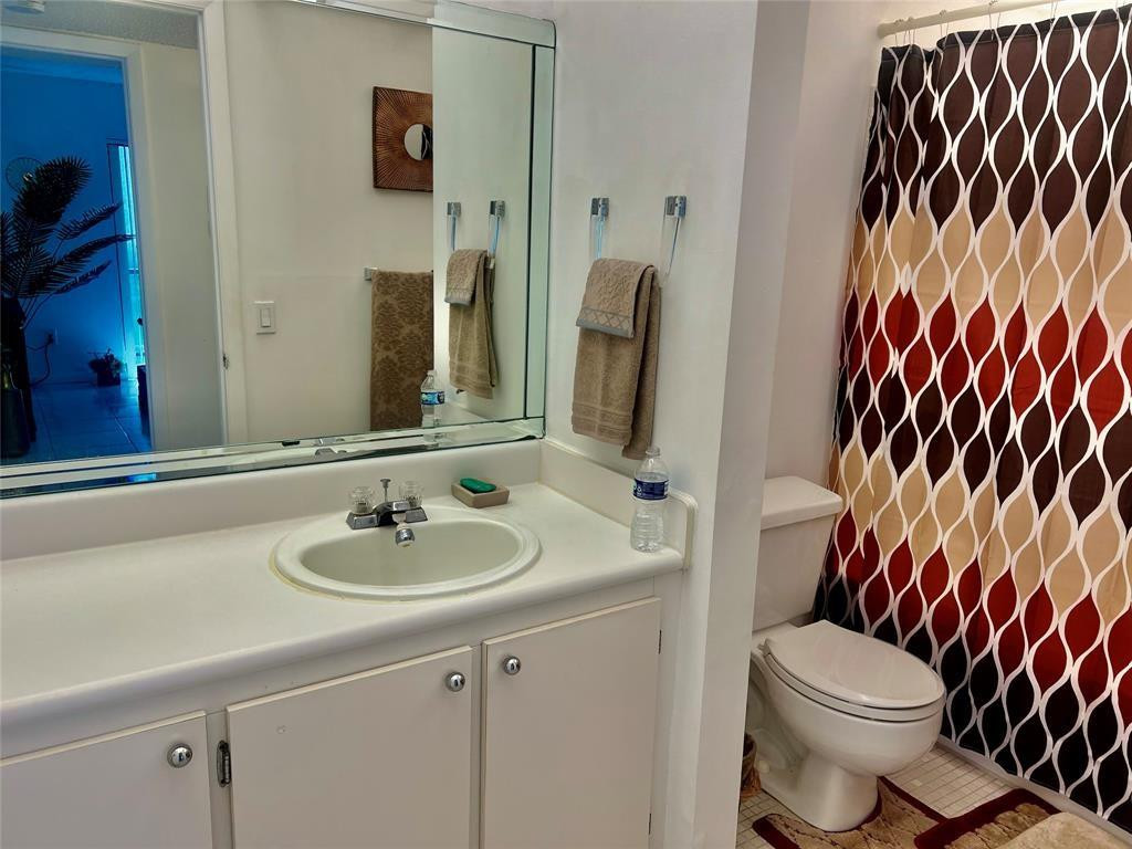 KINGS POINT - Residential Lease