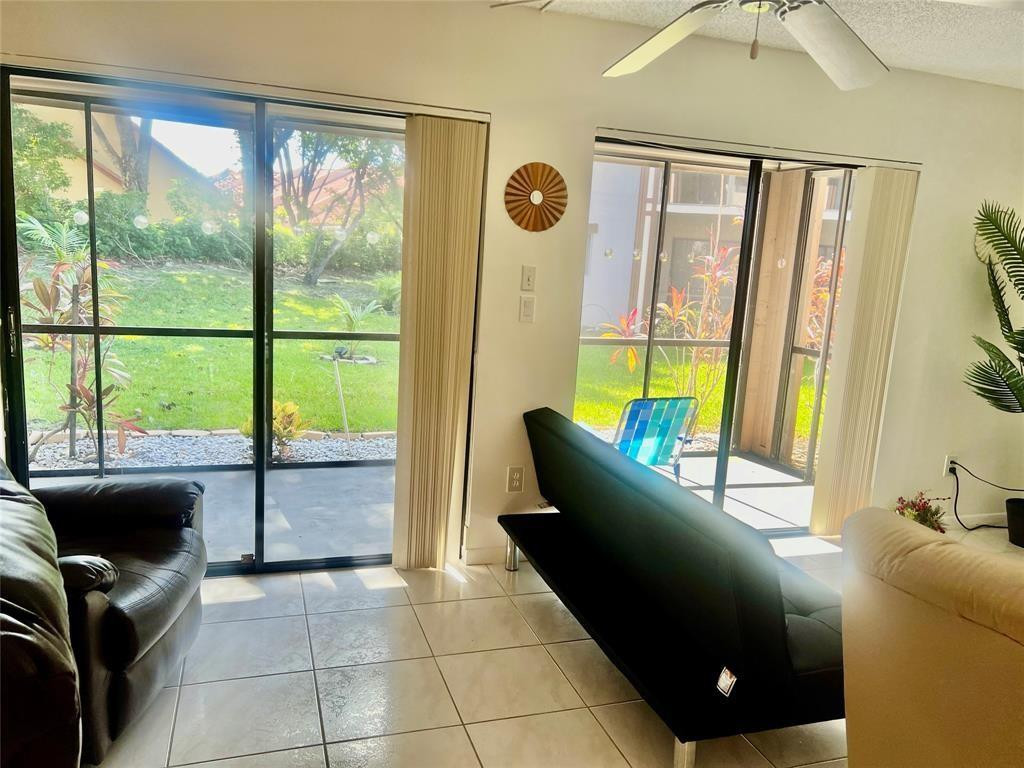 KINGS POINT - Residential Lease