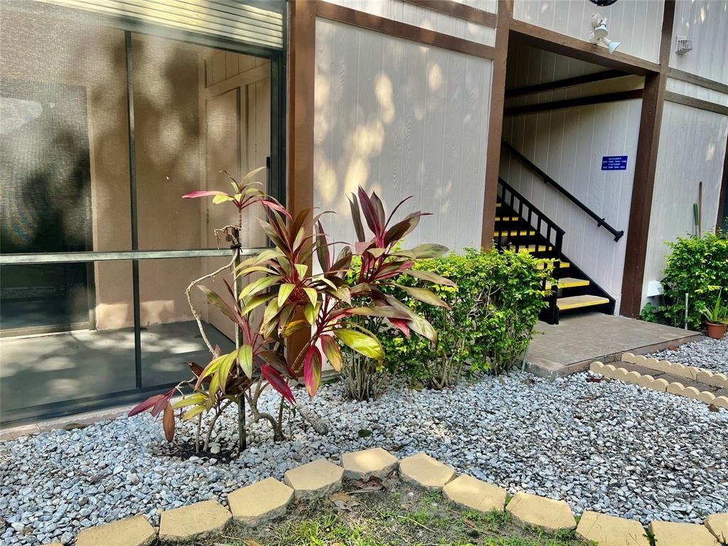 KINGS POINT - Residential Lease