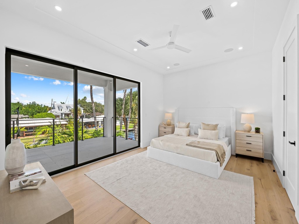 SOUTH NEW RIVER ISLES SEC - Residential Lease