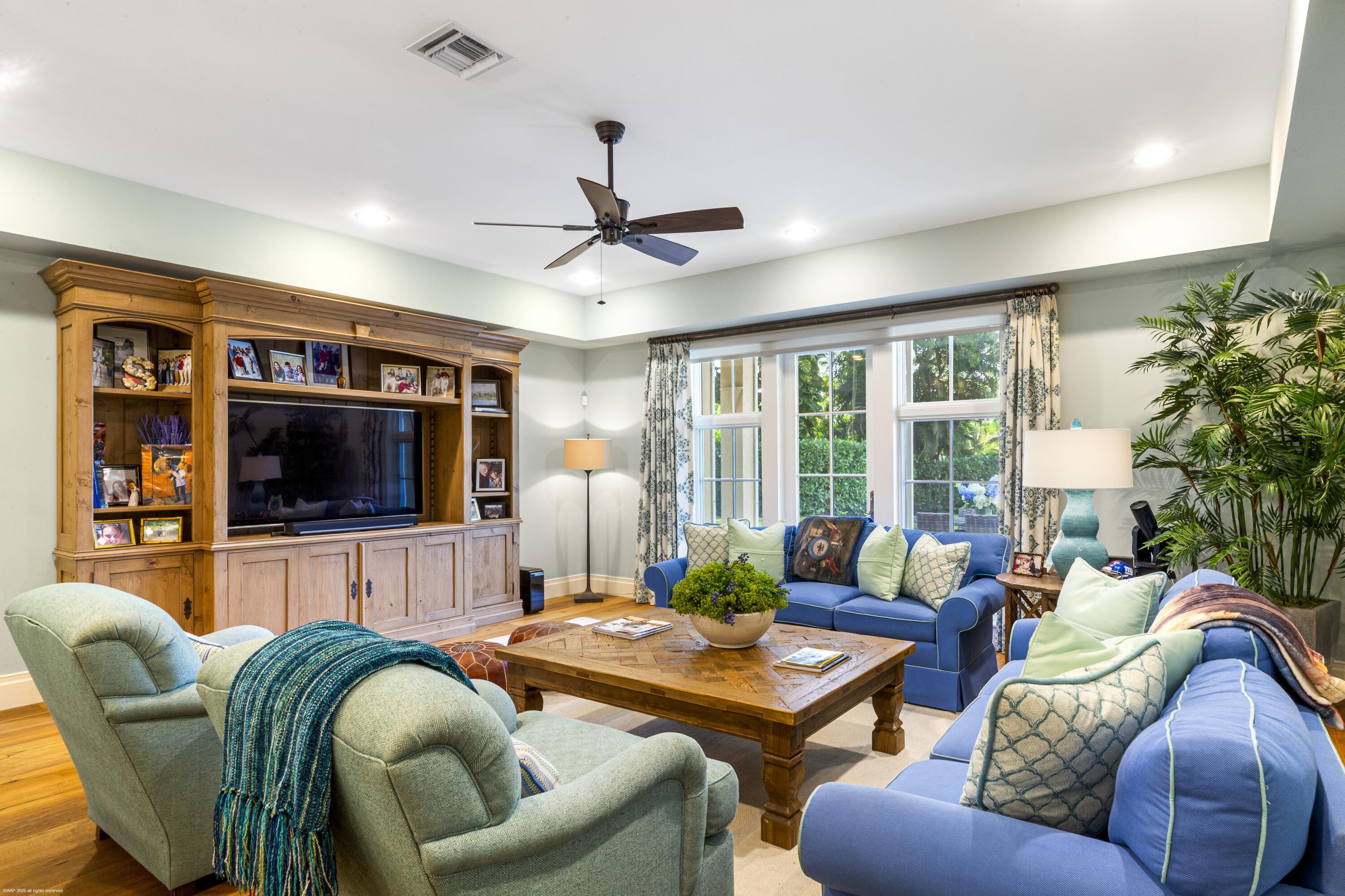 MUIRFIELD PL 6 - Residential