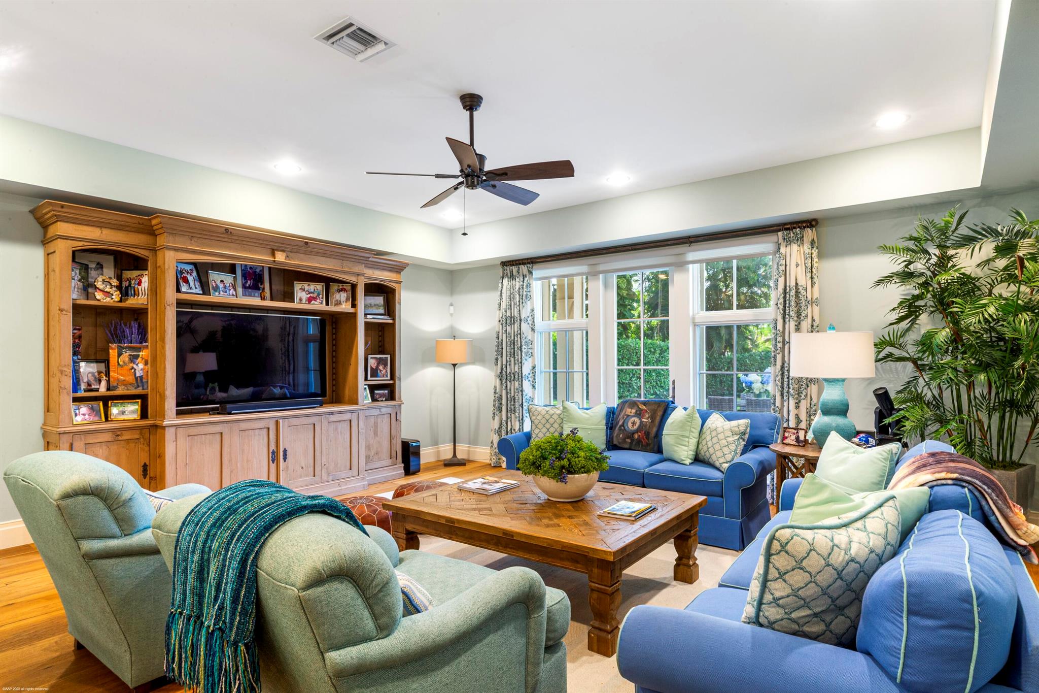 MUIRFIELD PL 6 - Residential