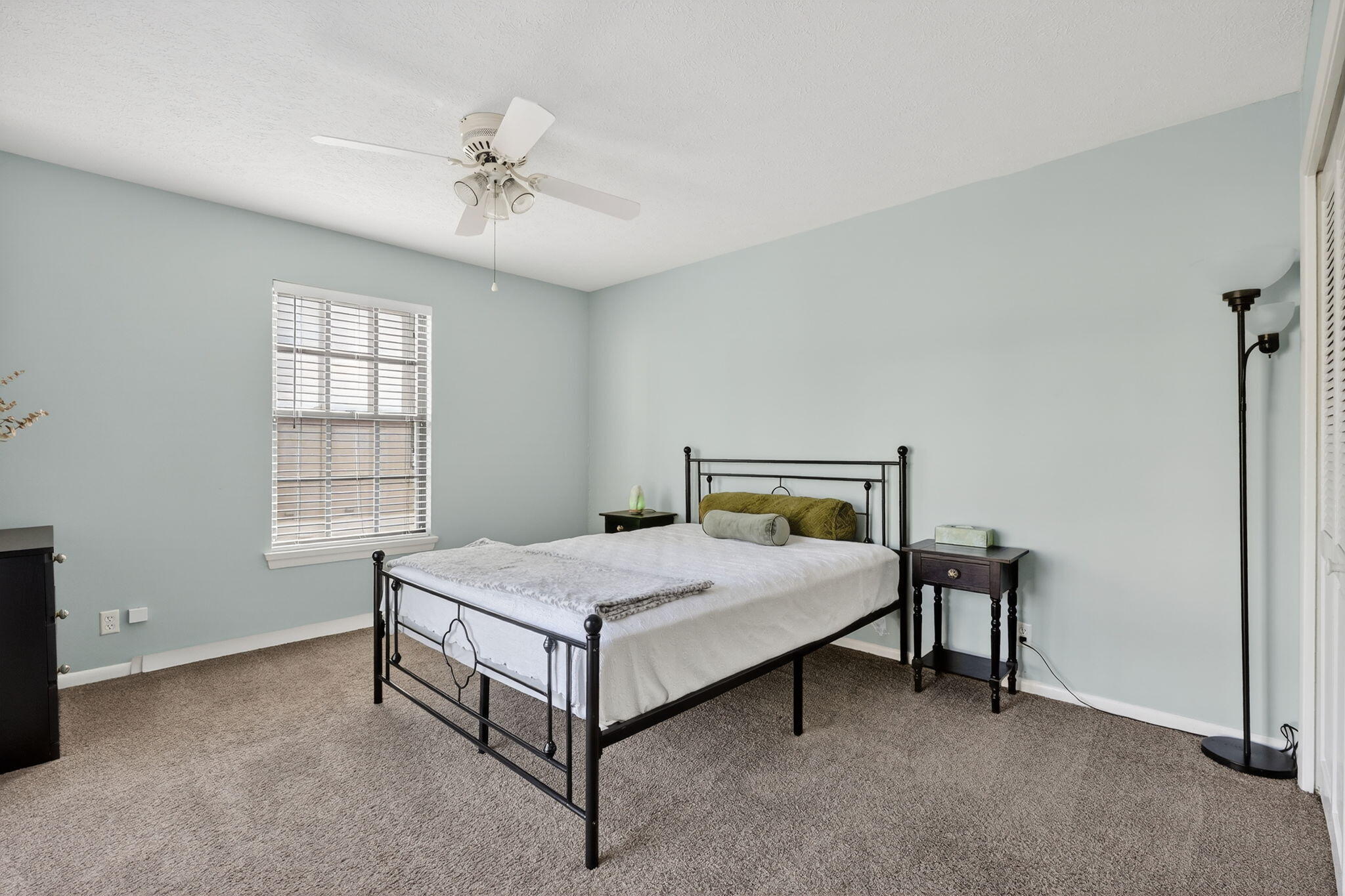 JAMESTOWN AT HERITAGE RIDGE - Residential