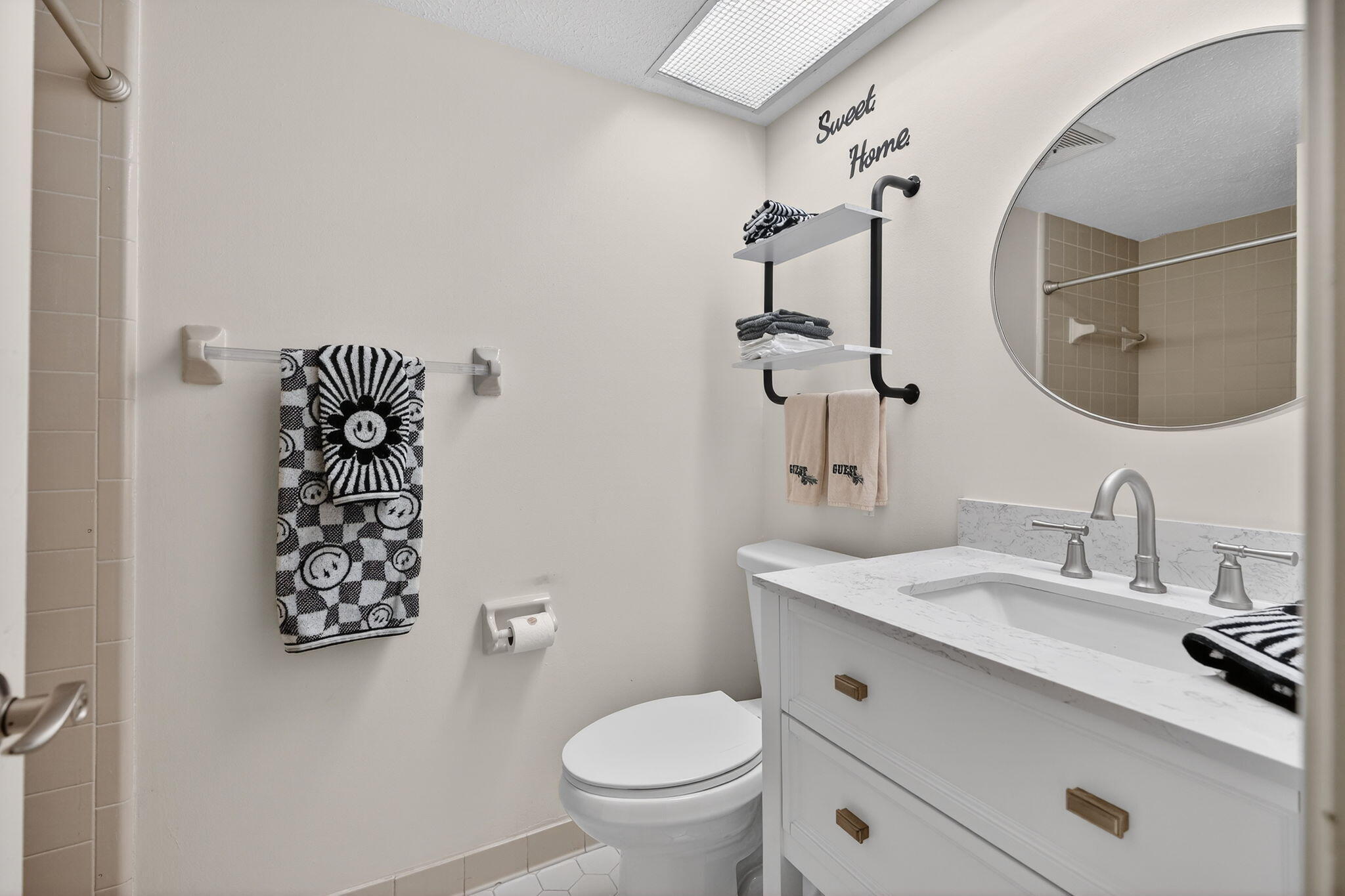 JAMESTOWN AT HERITAGE RIDGE - Residential