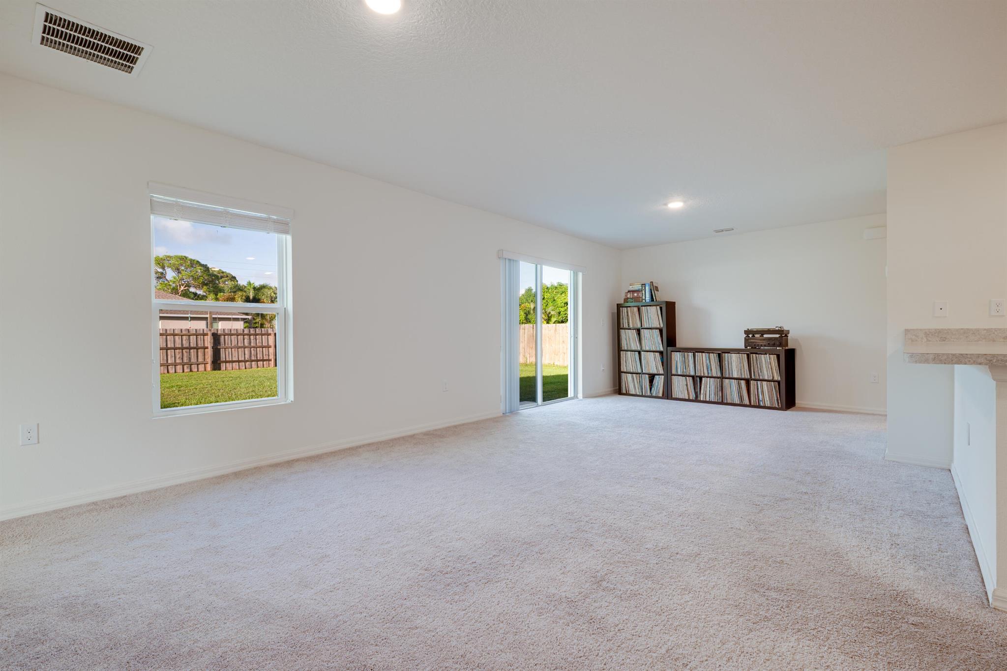 PORT ST LUCIE SECTION 4 - Residential