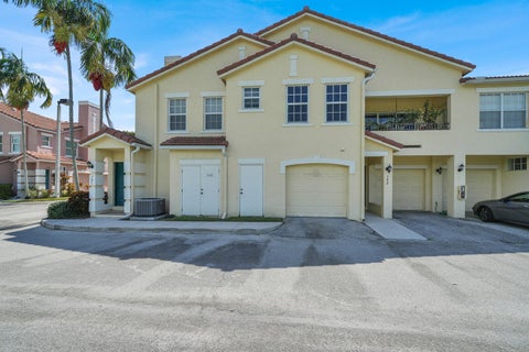 Tiny photo for 709 Belmont Place, Boynton Beach, FL 33436 (MLS # B26066336)