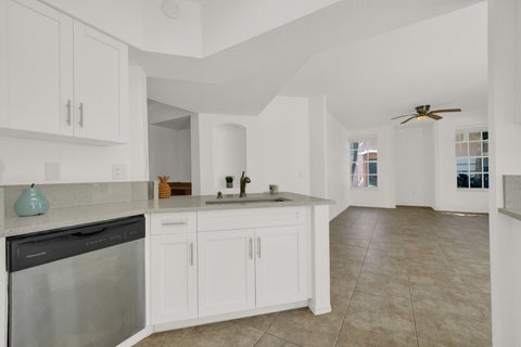 Tiny photo for 709 Belmont Place, Boynton Beach, FL 33436 (MLS # B26066336)