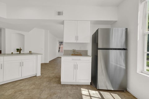 Tiny photo for 709 Belmont Place, Boynton Beach, FL 33436 (MLS # B26066336)