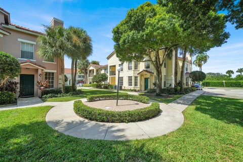 Tiny photo for 709 Belmont Place, Boynton Beach, FL 33436 (MLS # B26066336)