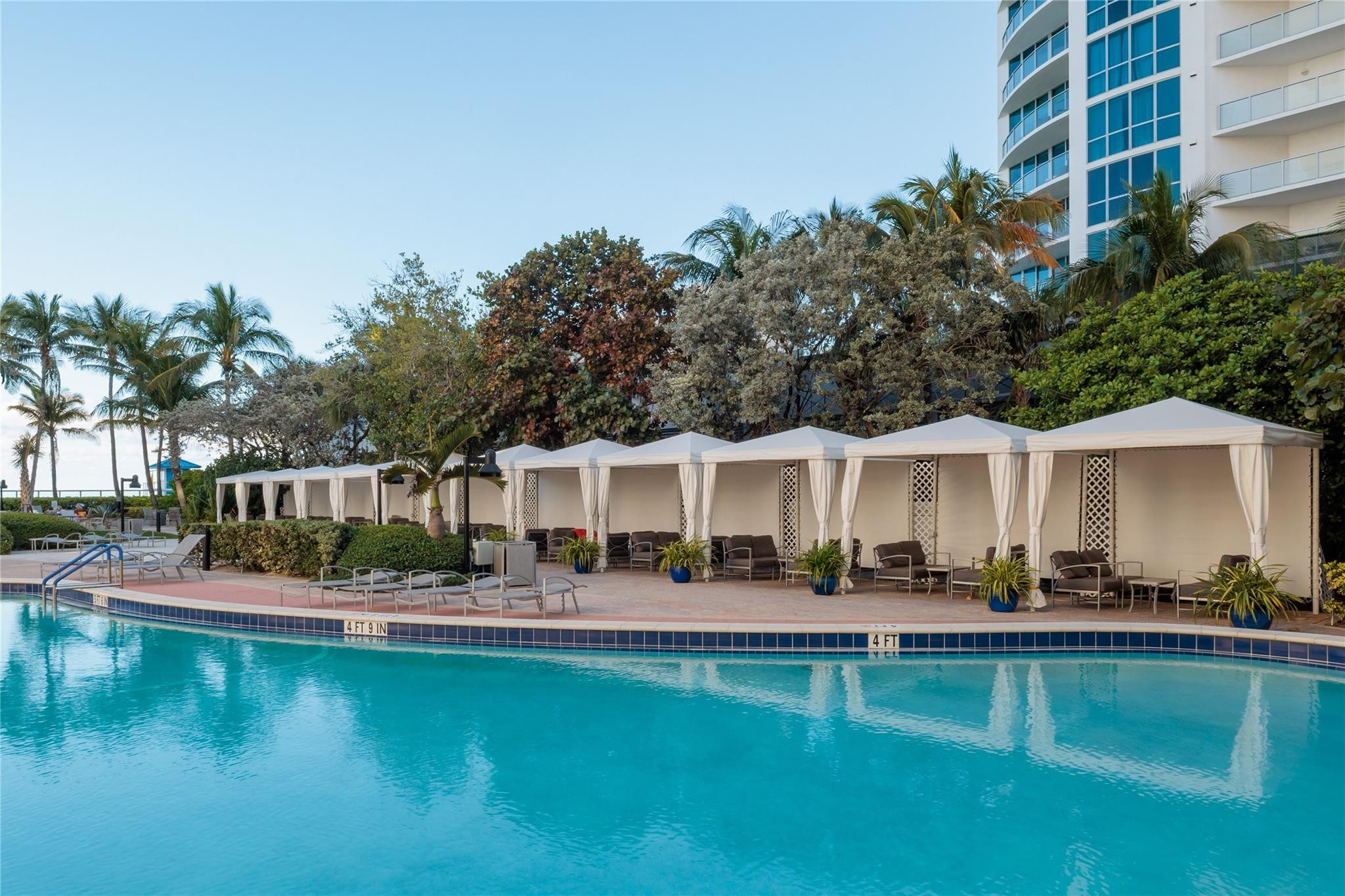 3001 S Ocean Drive 727