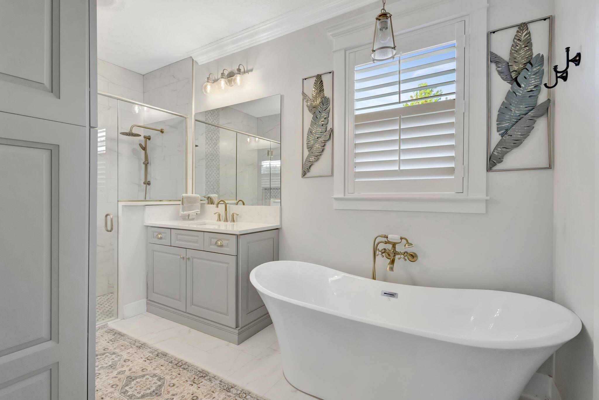 SAVANNA OAKS - Residential