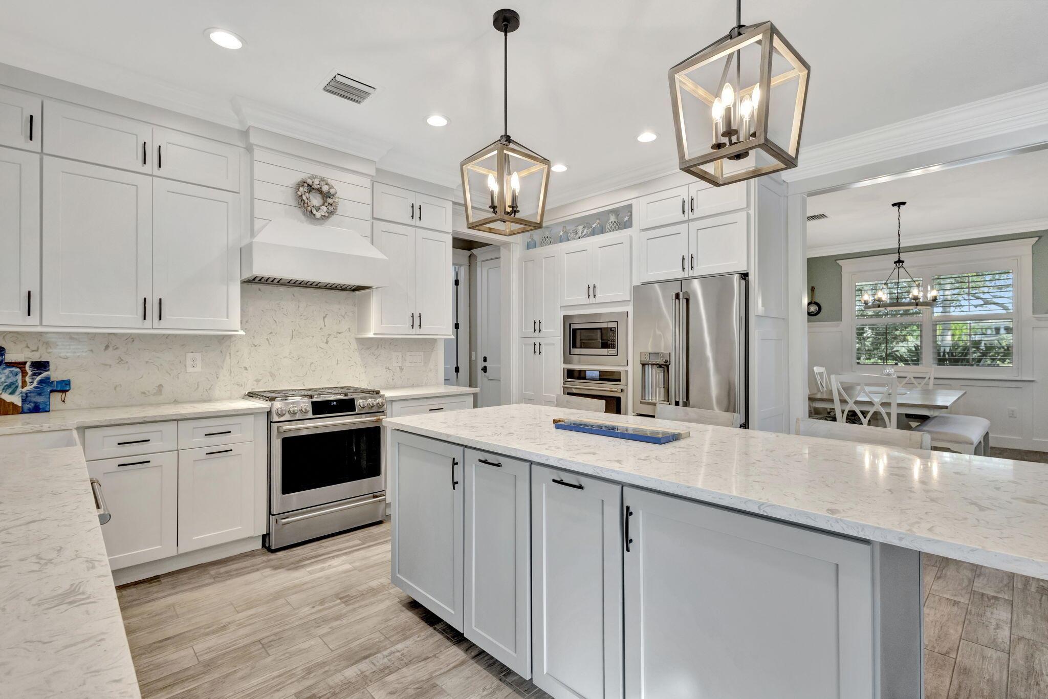 SAVANNA OAKS - Residential