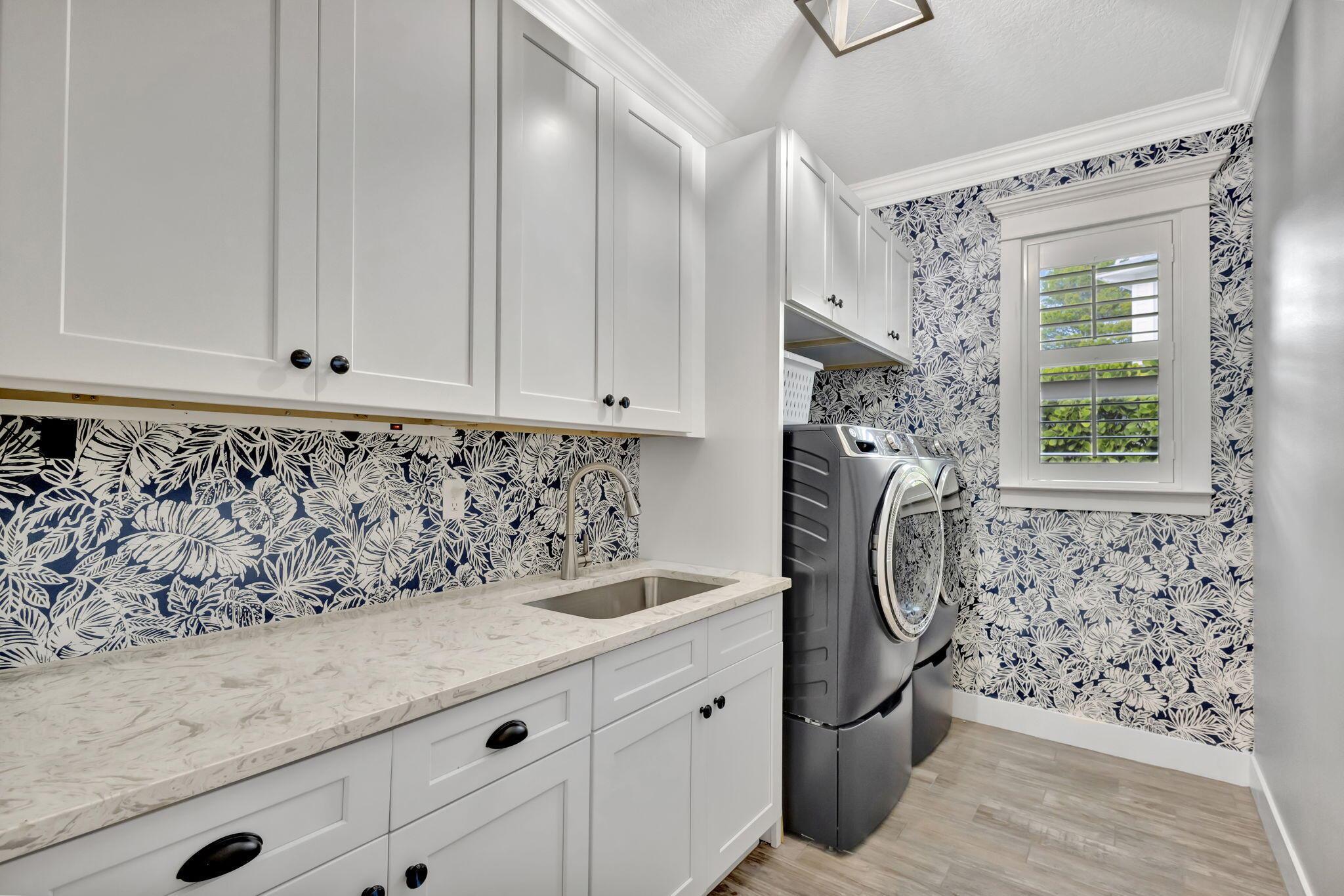 SAVANNA OAKS - Residential