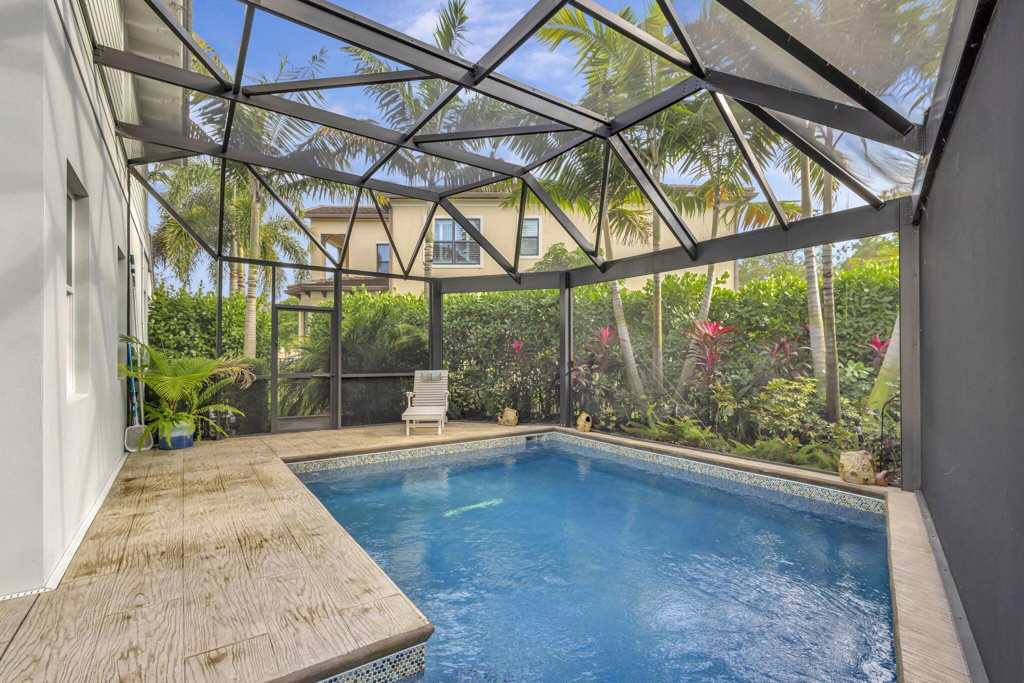 SAVANNA OAKS - Residential