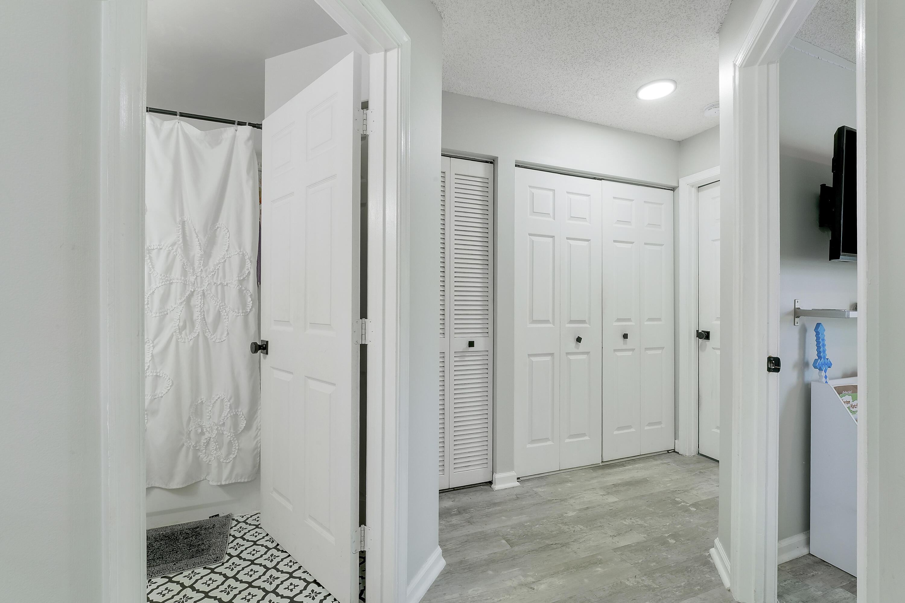 CHARTER CLUB OF PALM BEACH - Residential