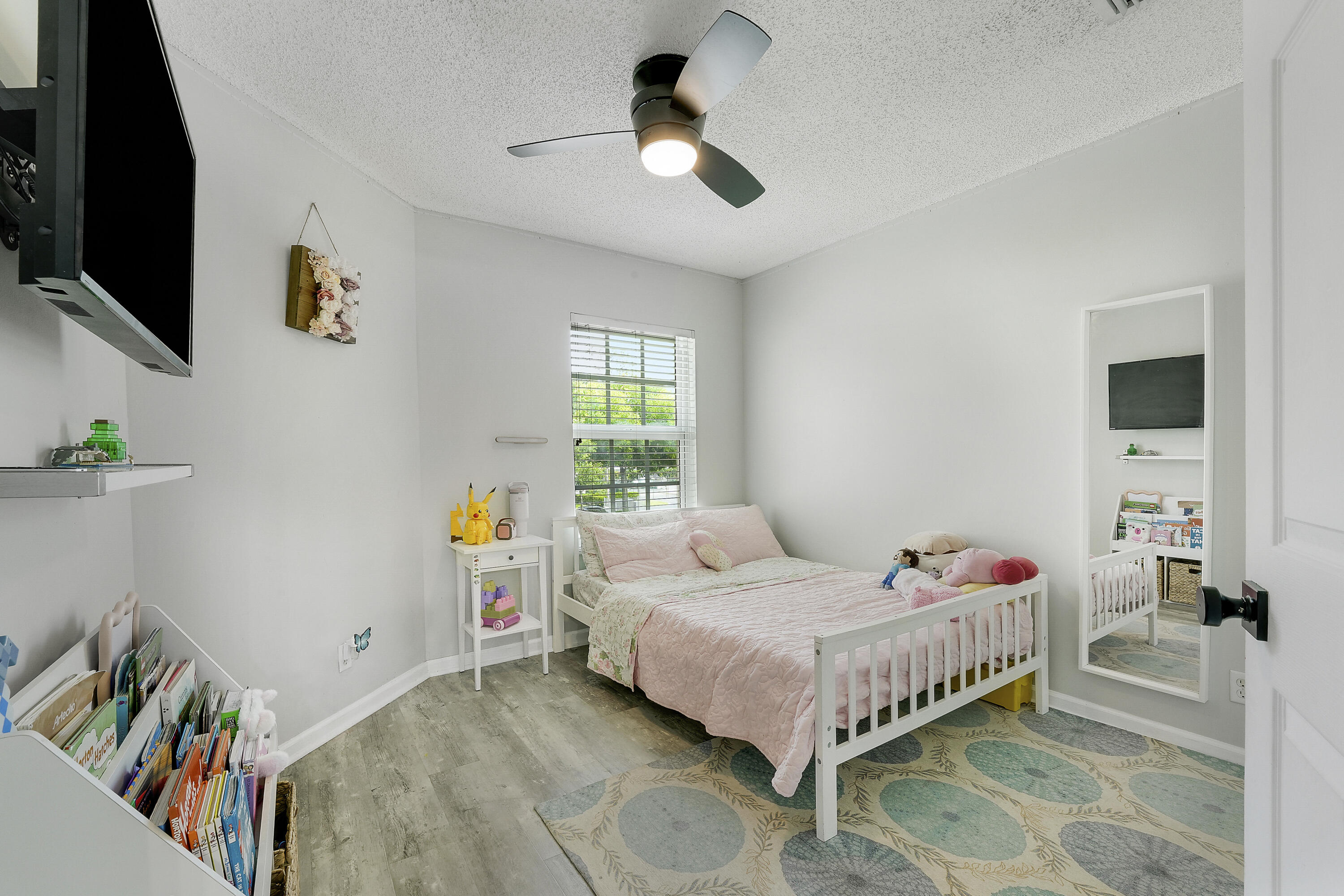 CHARTER CLUB OF PALM BEACH - Residential