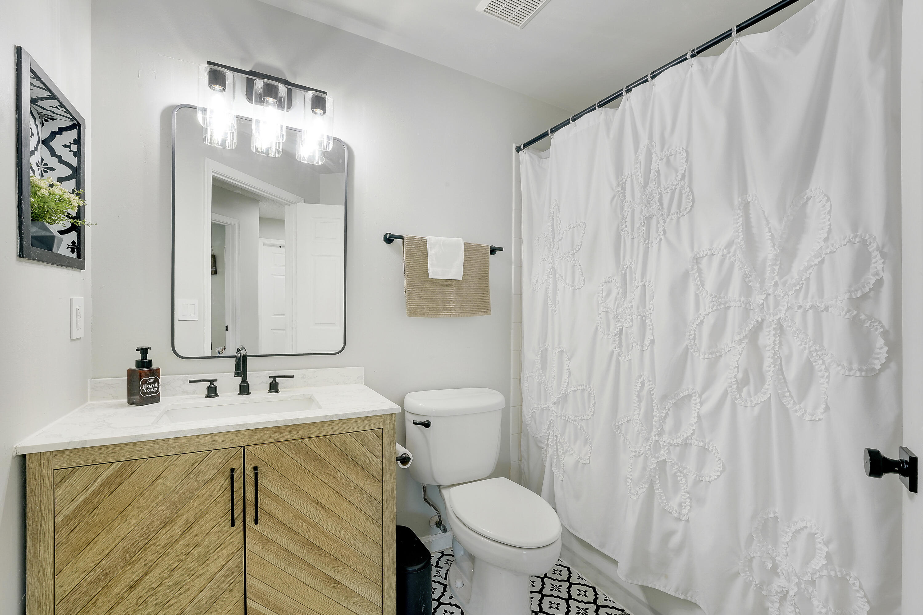 CHARTER CLUB OF PALM BEACH - Residential