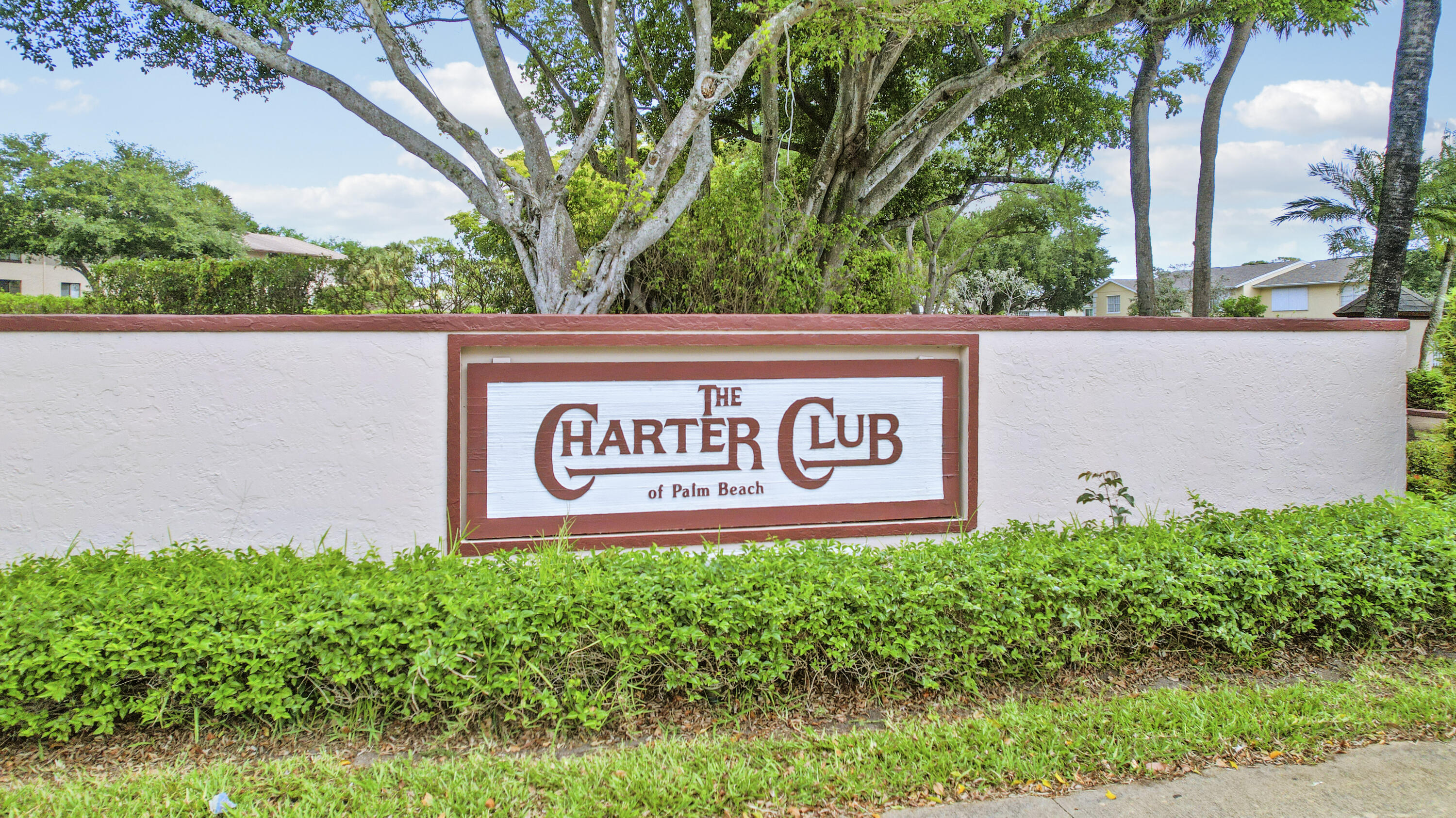 CHARTER CLUB OF PALM BEACH - Residential
