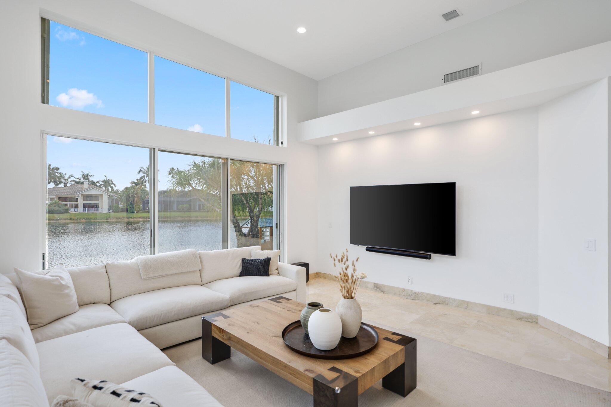 NEWPORT BAY CLUB - Residential