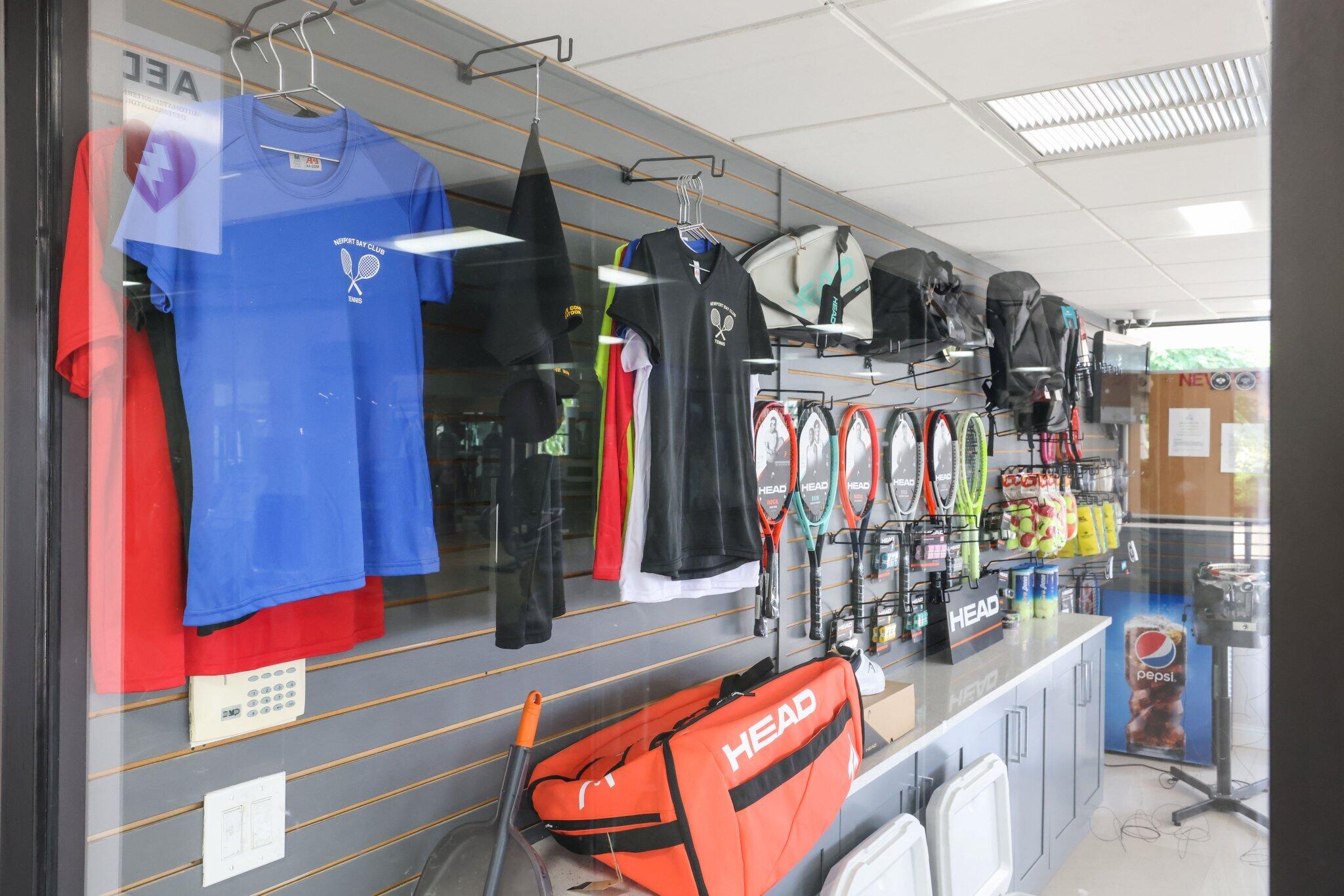 NEWPORT BAY CLUB - Residential