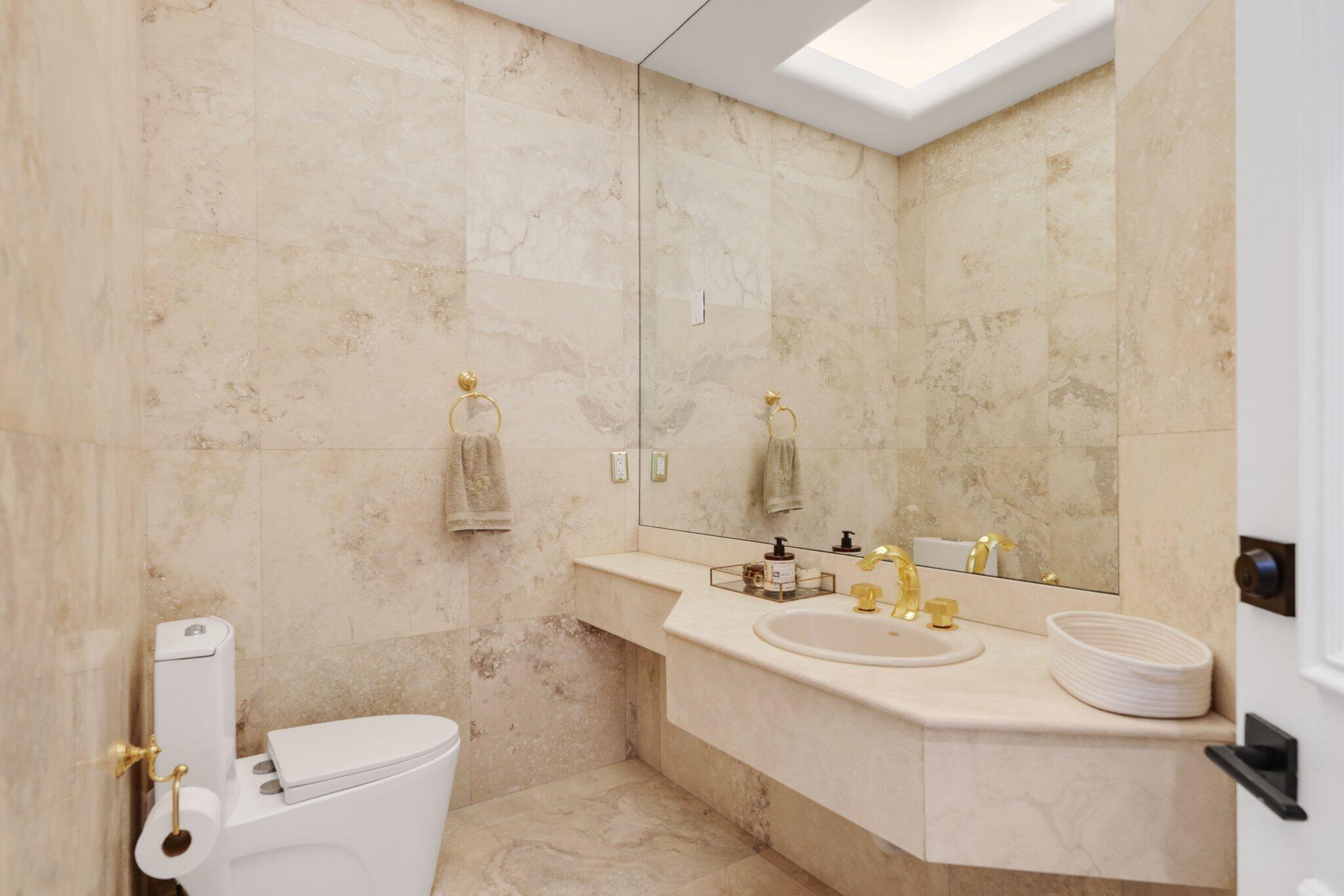 NEWPORT BAY CLUB - Residential