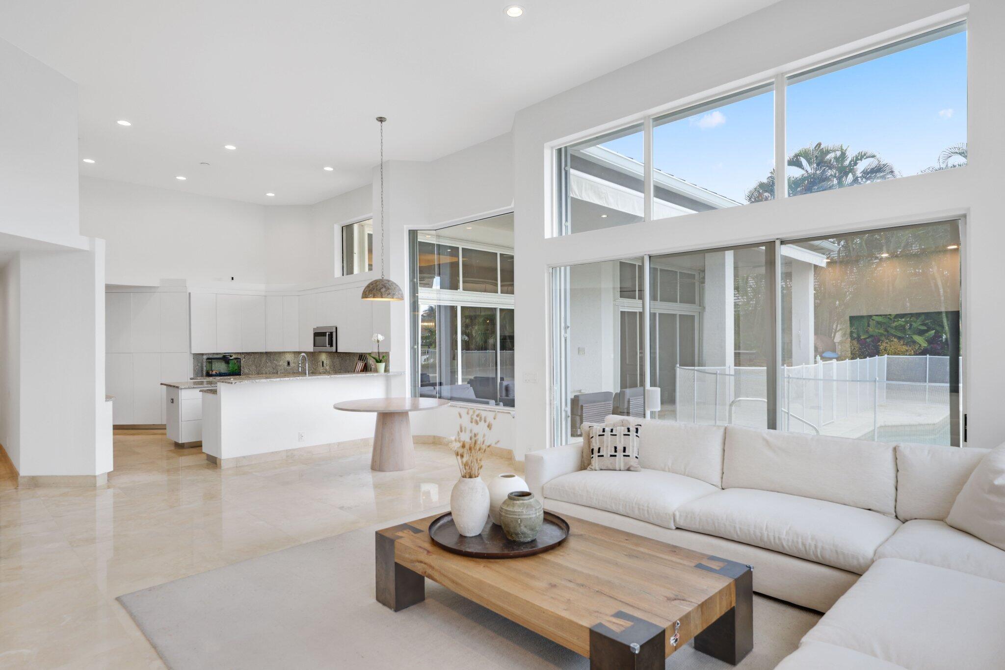 NEWPORT BAY CLUB - Residential