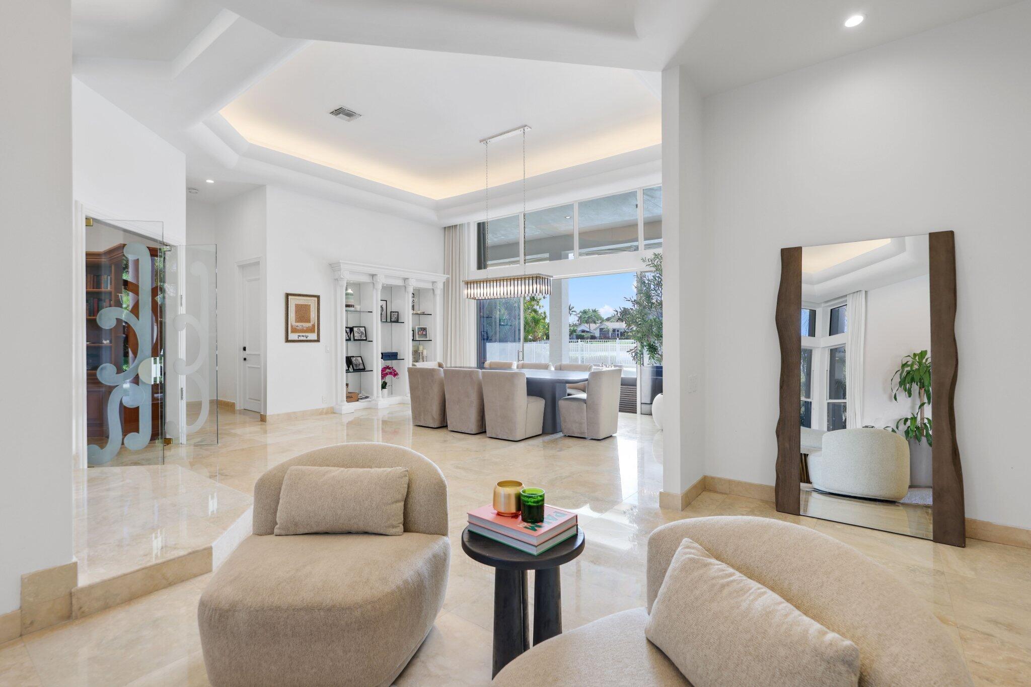 NEWPORT BAY CLUB - Residential