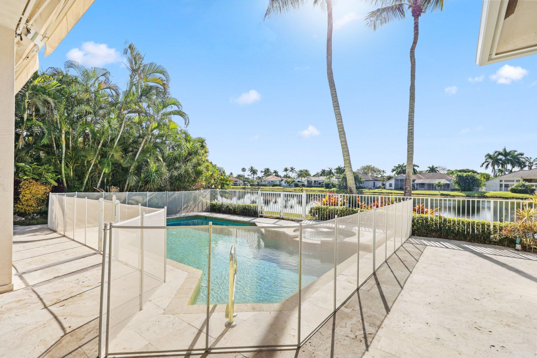 NEWPORT BAY CLUB - Residential