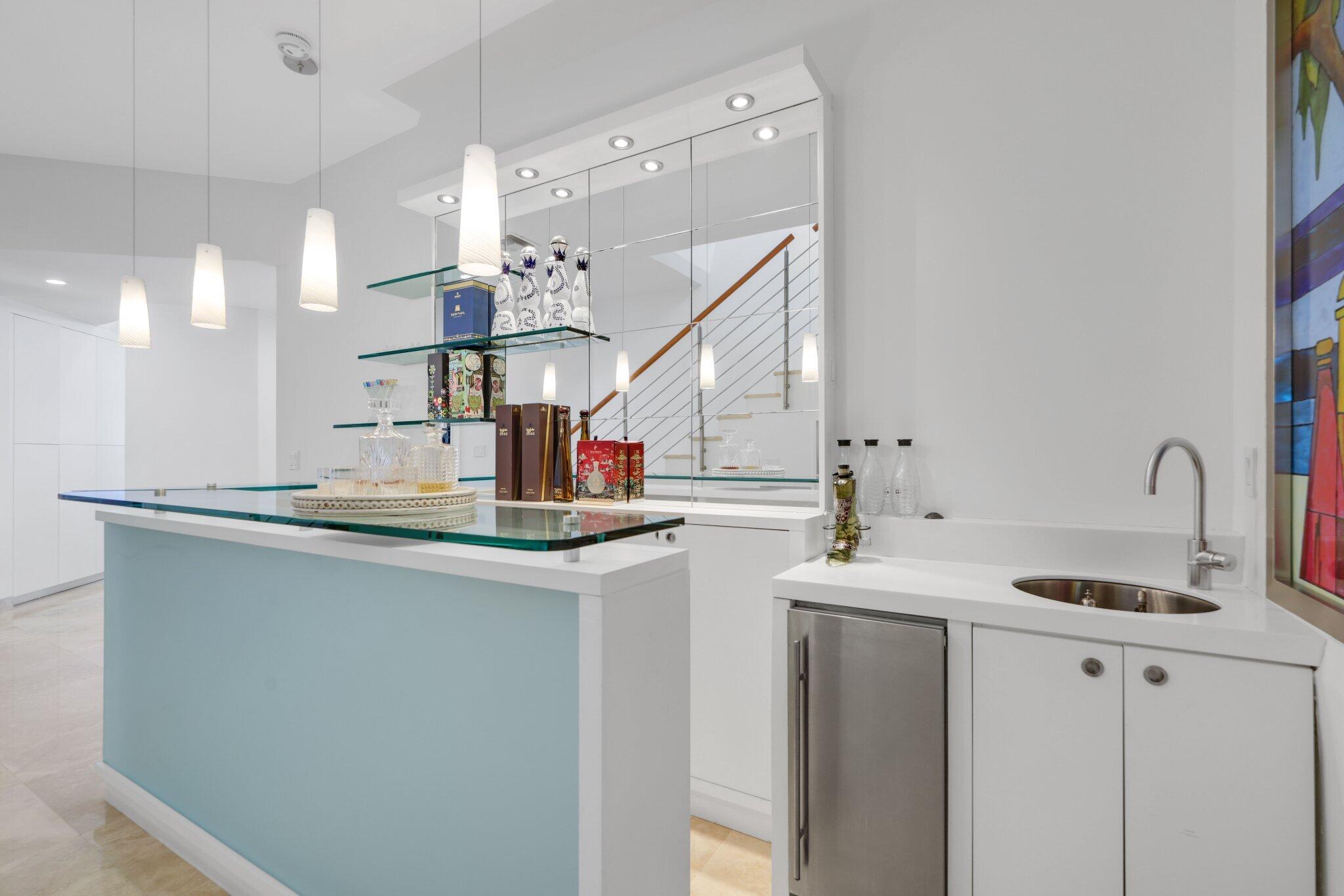 NEWPORT BAY CLUB - Residential