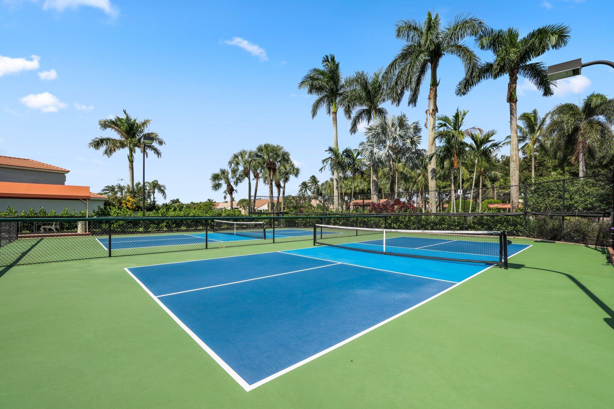 NEWPORT BAY CLUB - Residential