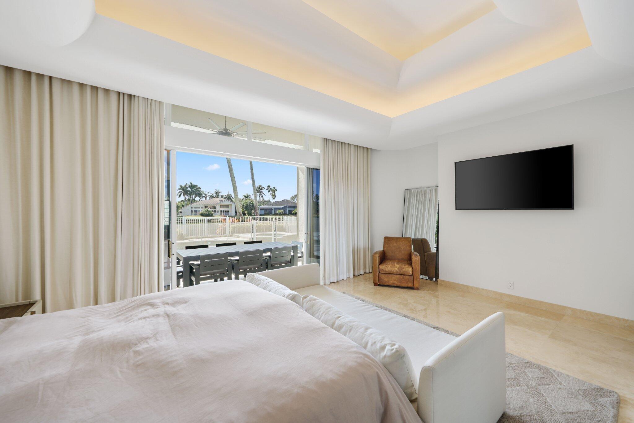 NEWPORT BAY CLUB - Residential