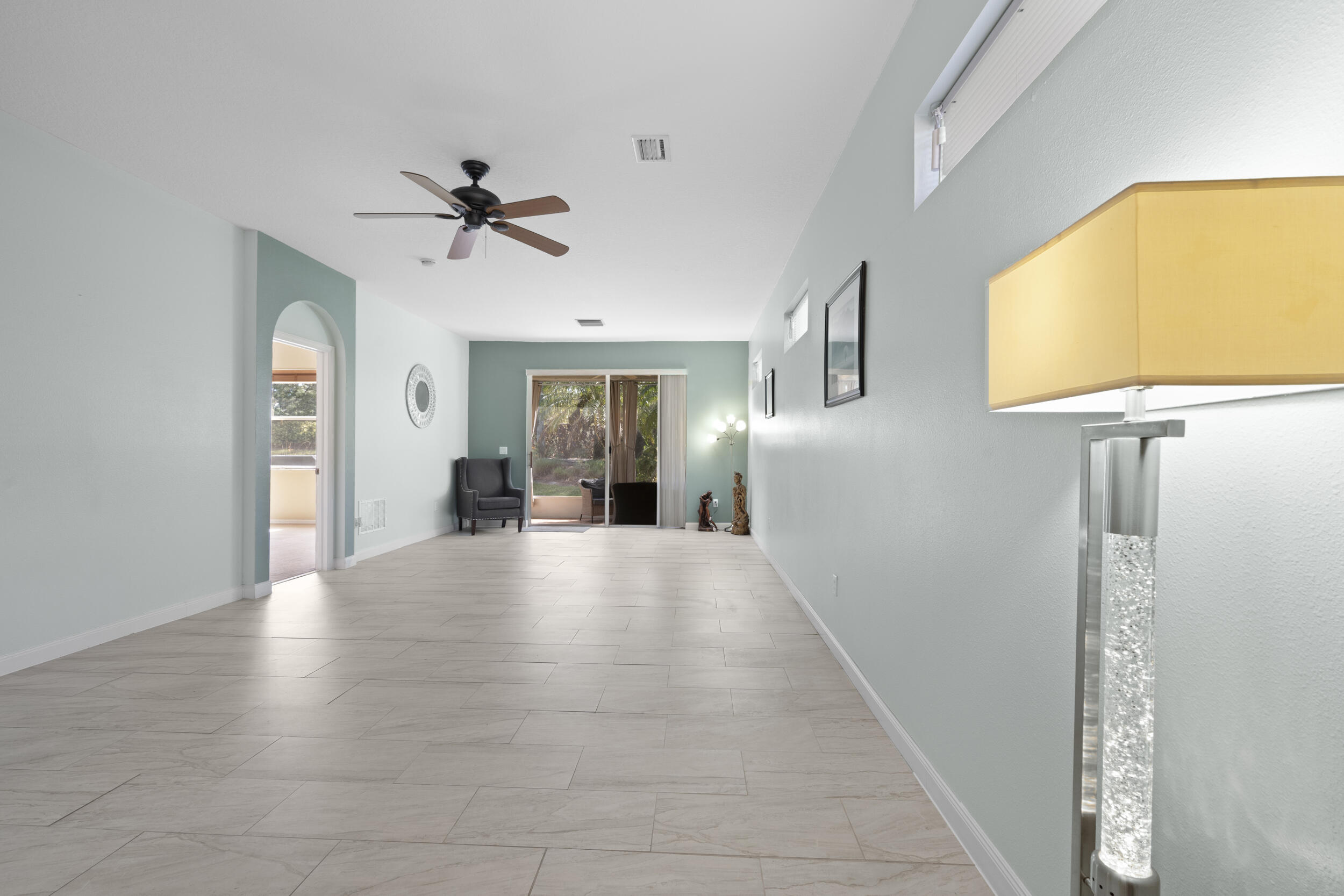 LAKEFOREST POINTE - Residential