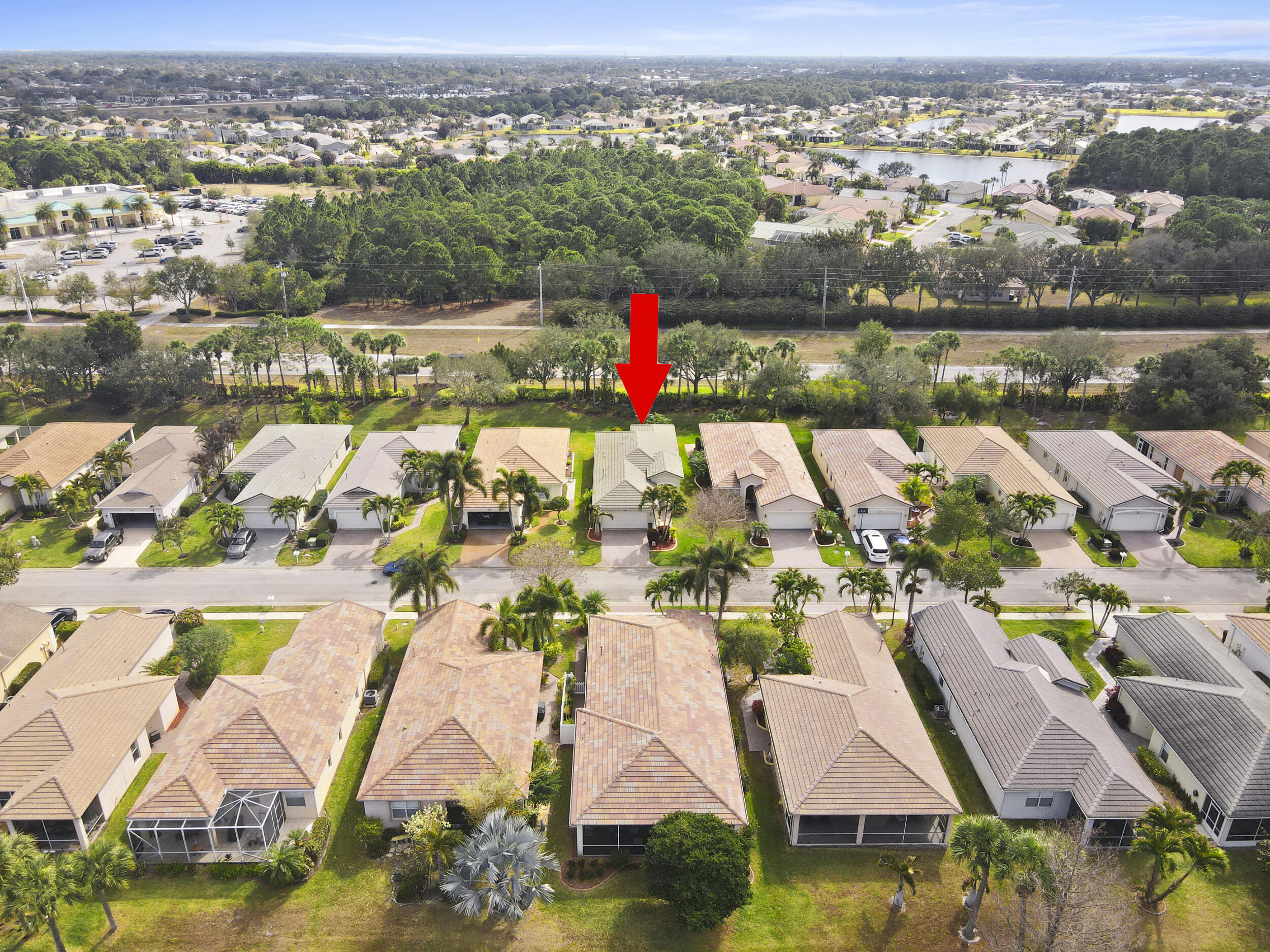 LAKEFOREST POINTE - Residential