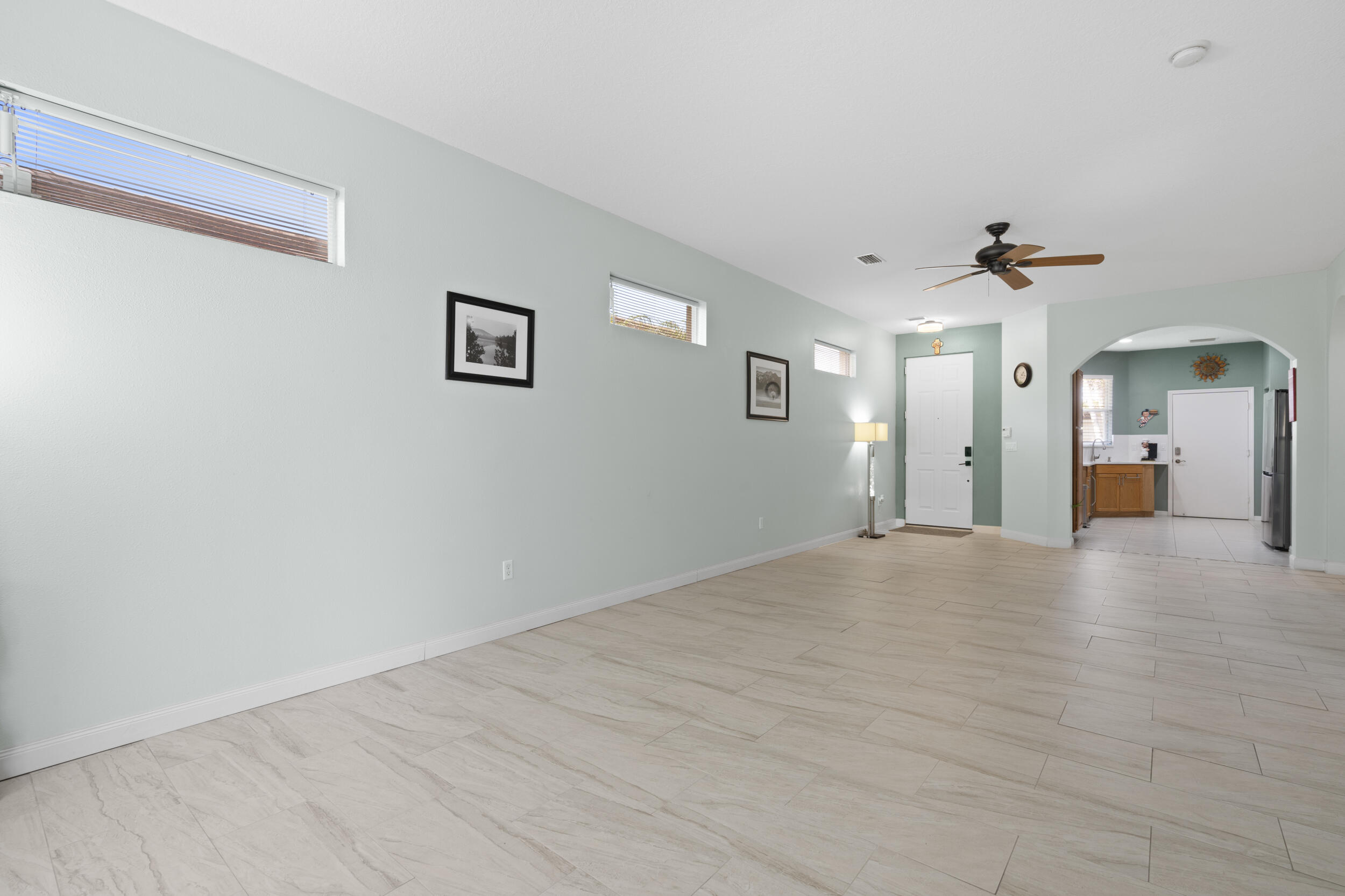 LAKEFOREST POINTE - Residential