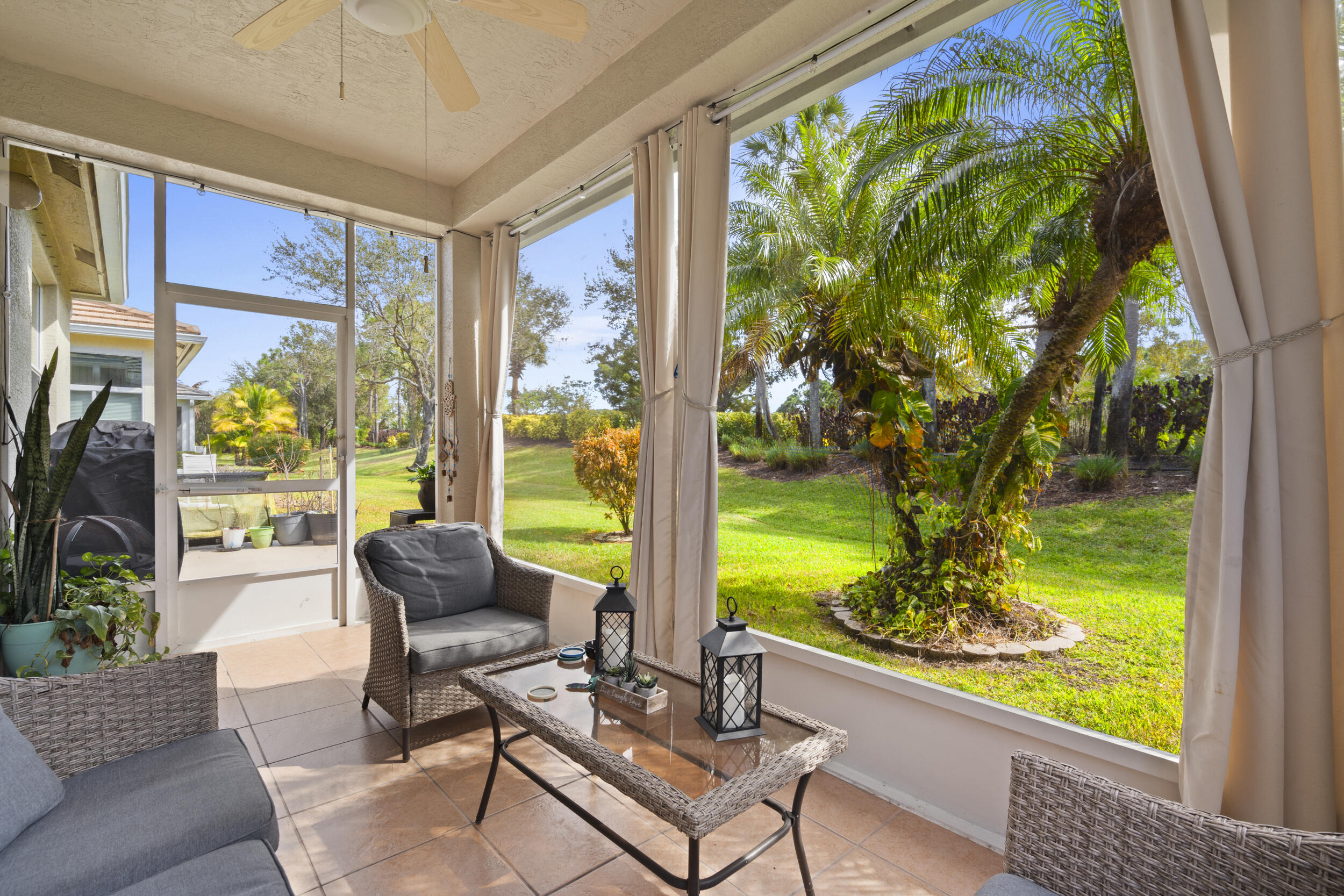 LAKEFOREST POINTE - Residential