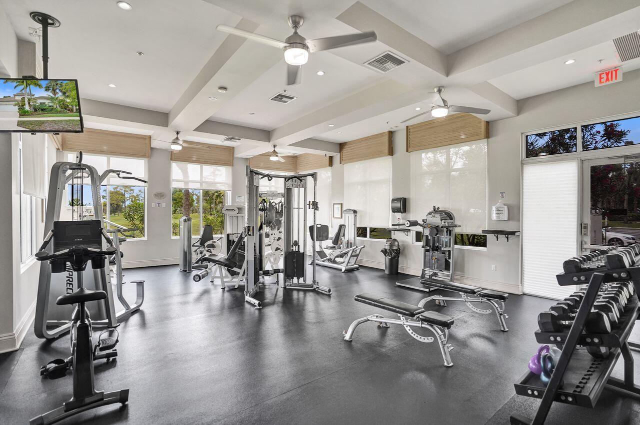 MADISON GREEN 1 - Residential